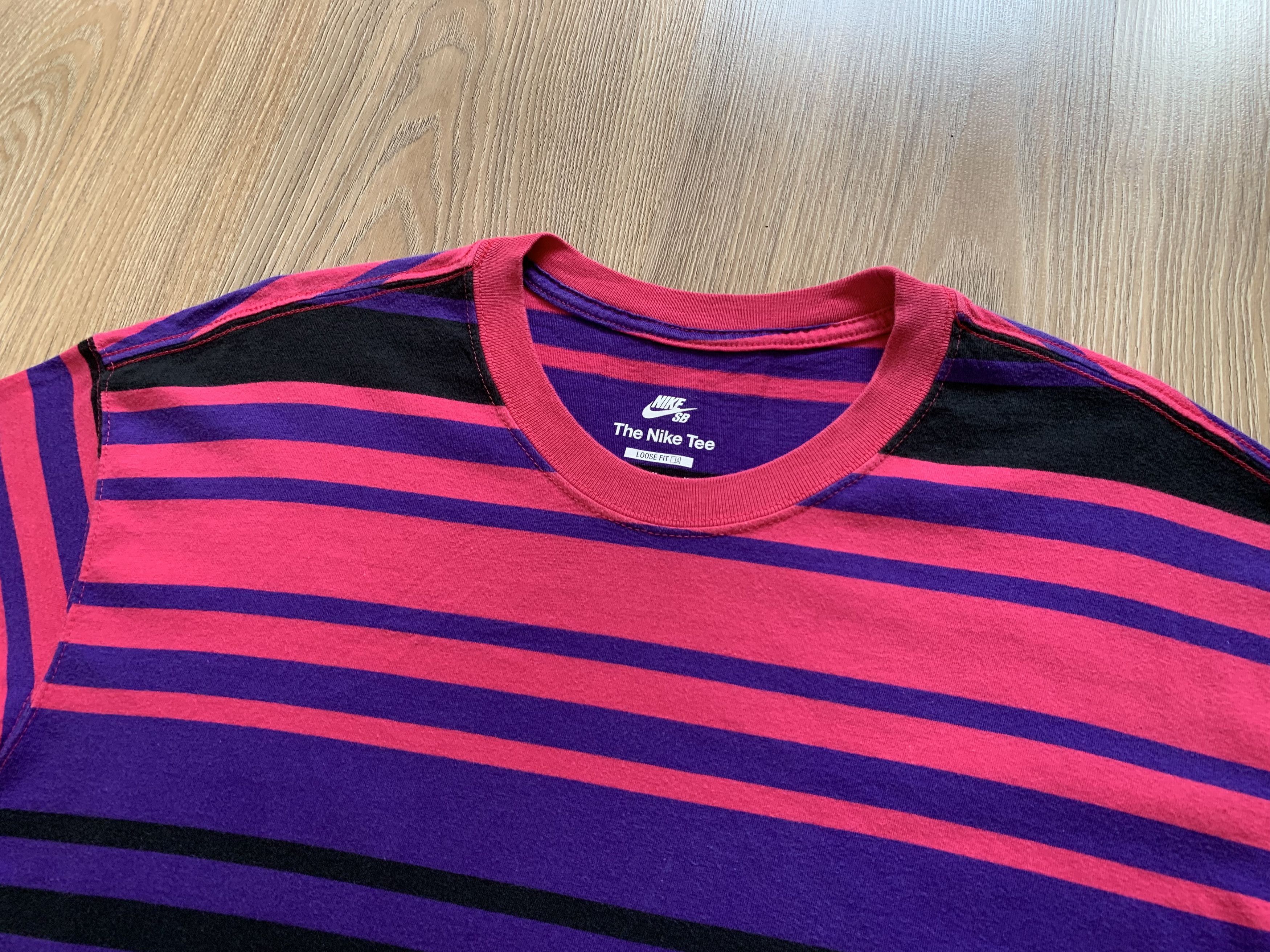 Nike Nike SB Stripe Tee Court Purple 2022 Size US M / EU 48-50 / 2 - 4 Thumbnail