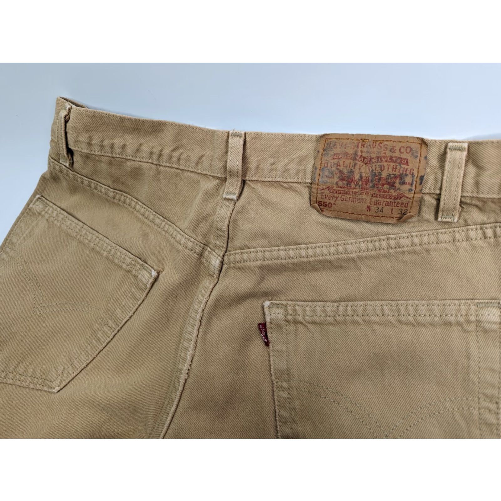 Levi's VINTAGE Levi's 550 Bermuda Shorts/Shorts Denim Bermuda Shorts Khaki Beige 34 Mens Regular Slim Distressed 34 Distressed 34 Size 24" / US 00 / IT 34 - 5 Thumbnail