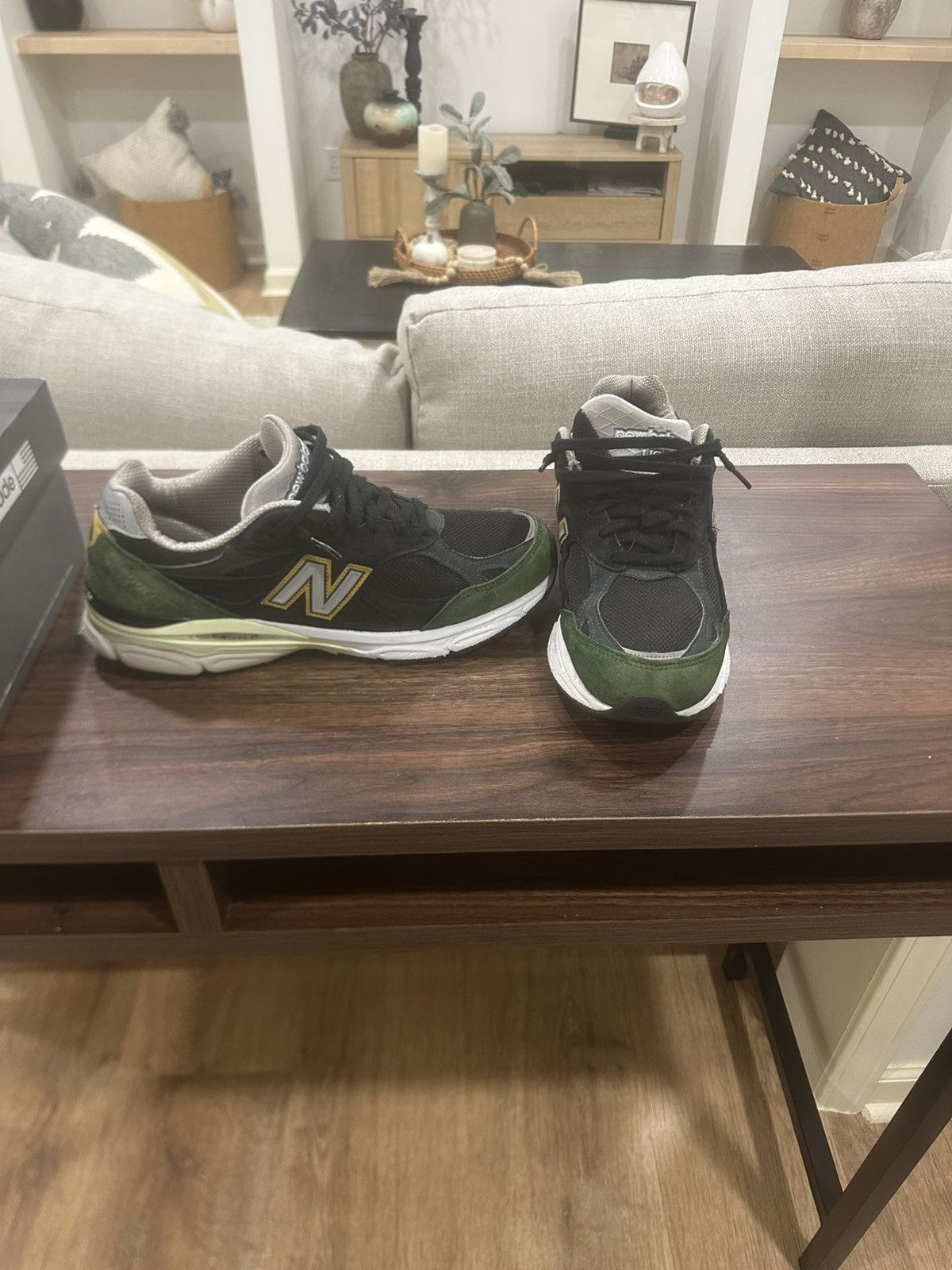 New Balance New Balance 990v3 Made in USA ‘Black Green’ Size US 10 / EU 43 - 6 Thumbnail