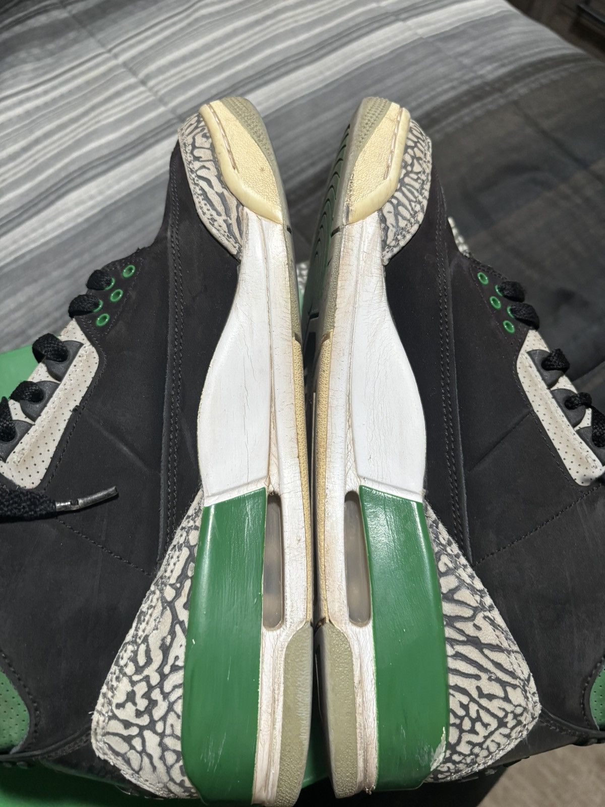 Jordan Brand Jordan 3s Pine Green Size US 9 / EU 42 - 6 Thumbnail