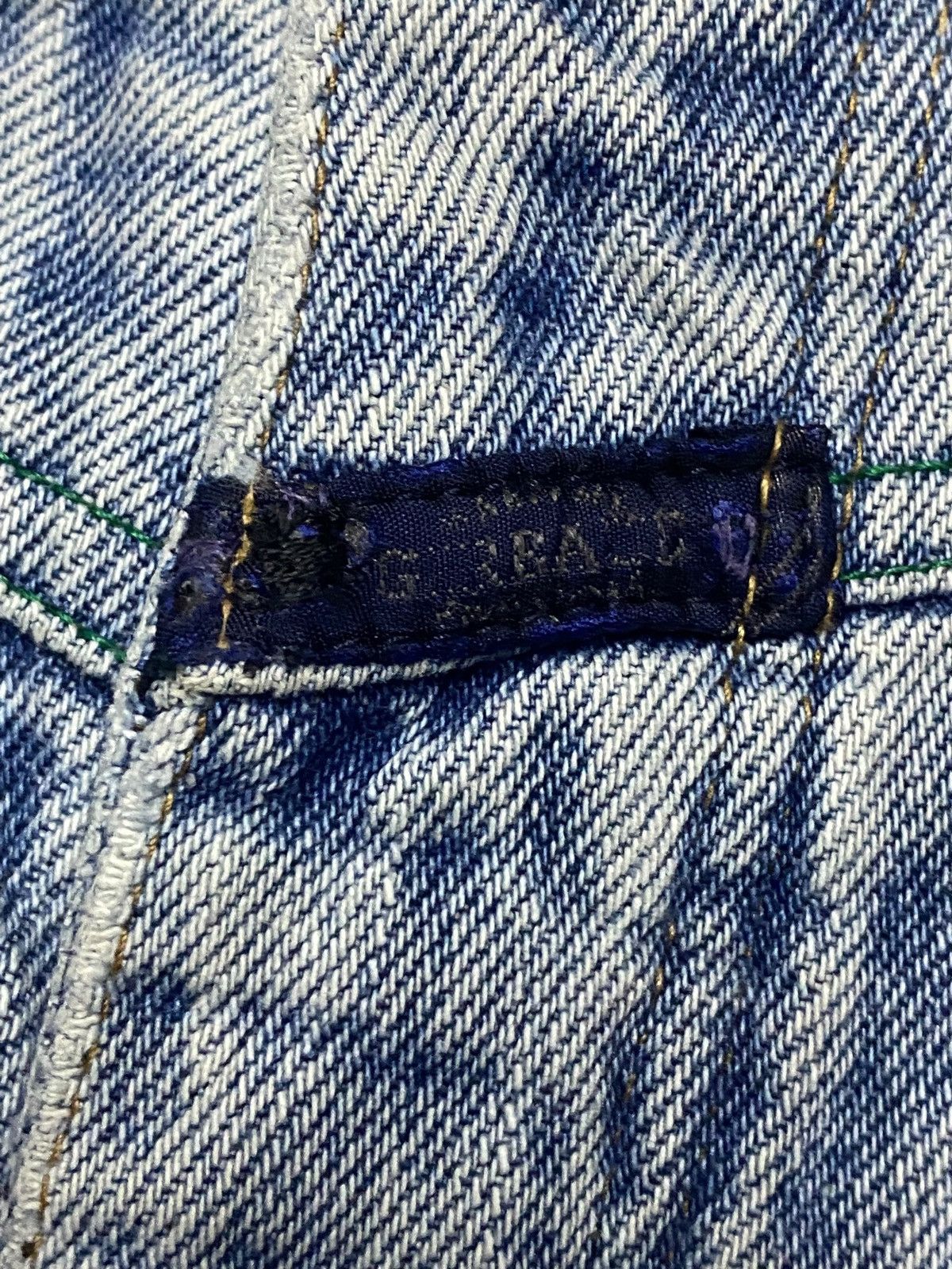 Marithe + Francois Girbaud Vintage amrithe francois Girboud Light Wash Tapered Leg Jean Size US 28 / EU 44 - 10 Thumbnail