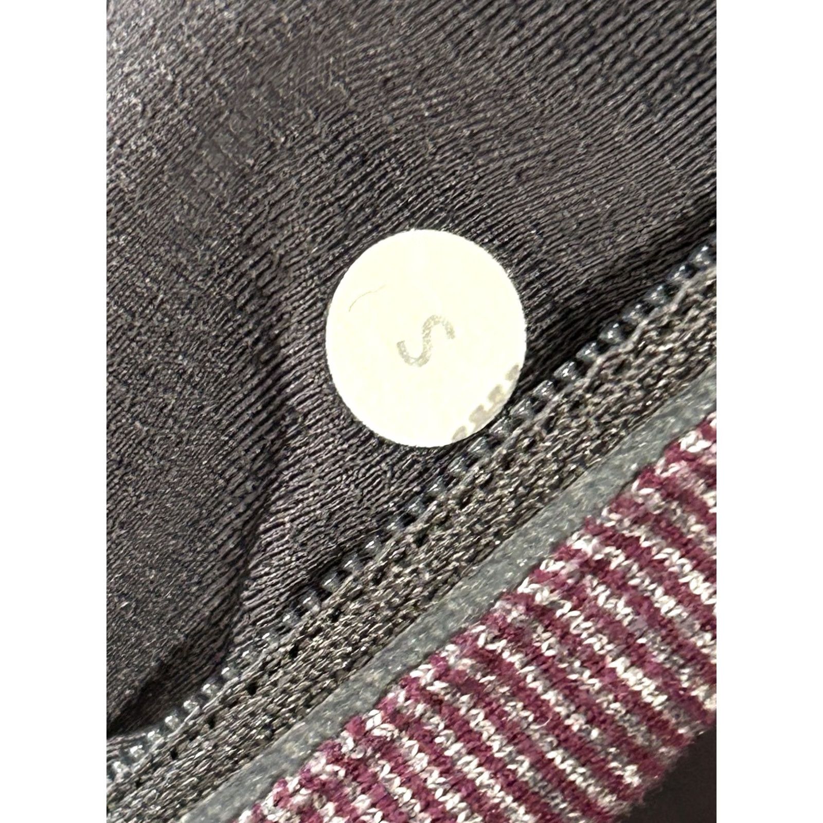 Lululemon Lululemon Pullover Top Long Sleeve Men’s Small Half Zip Mock Neck Maroon Size US S / EU 44-46 / 1 - 4 Thumbnail