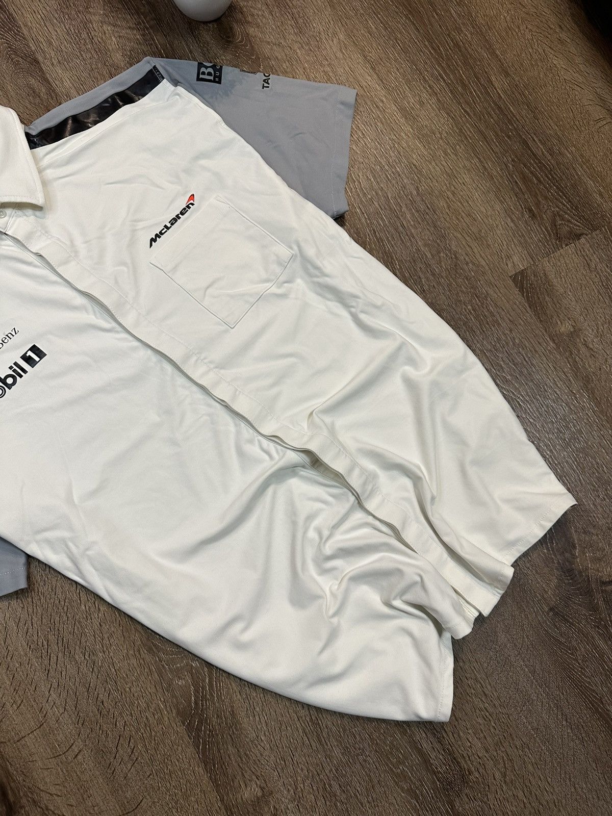 Hugo Boss × Mercedes-Benz Mclaren Team Mercedes Benz Jersey Formula 1 Racing Shirt Size US XXL / EU 58 / 5 - 2 Thumbnail