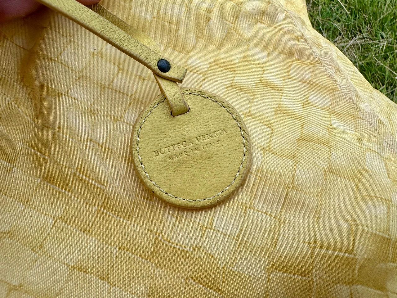 Bottega Veneta Authentic Bottega Veneta Intrecciato Illusion Nylon Tote Bag Size ONE SIZE - 9 Thumbnail