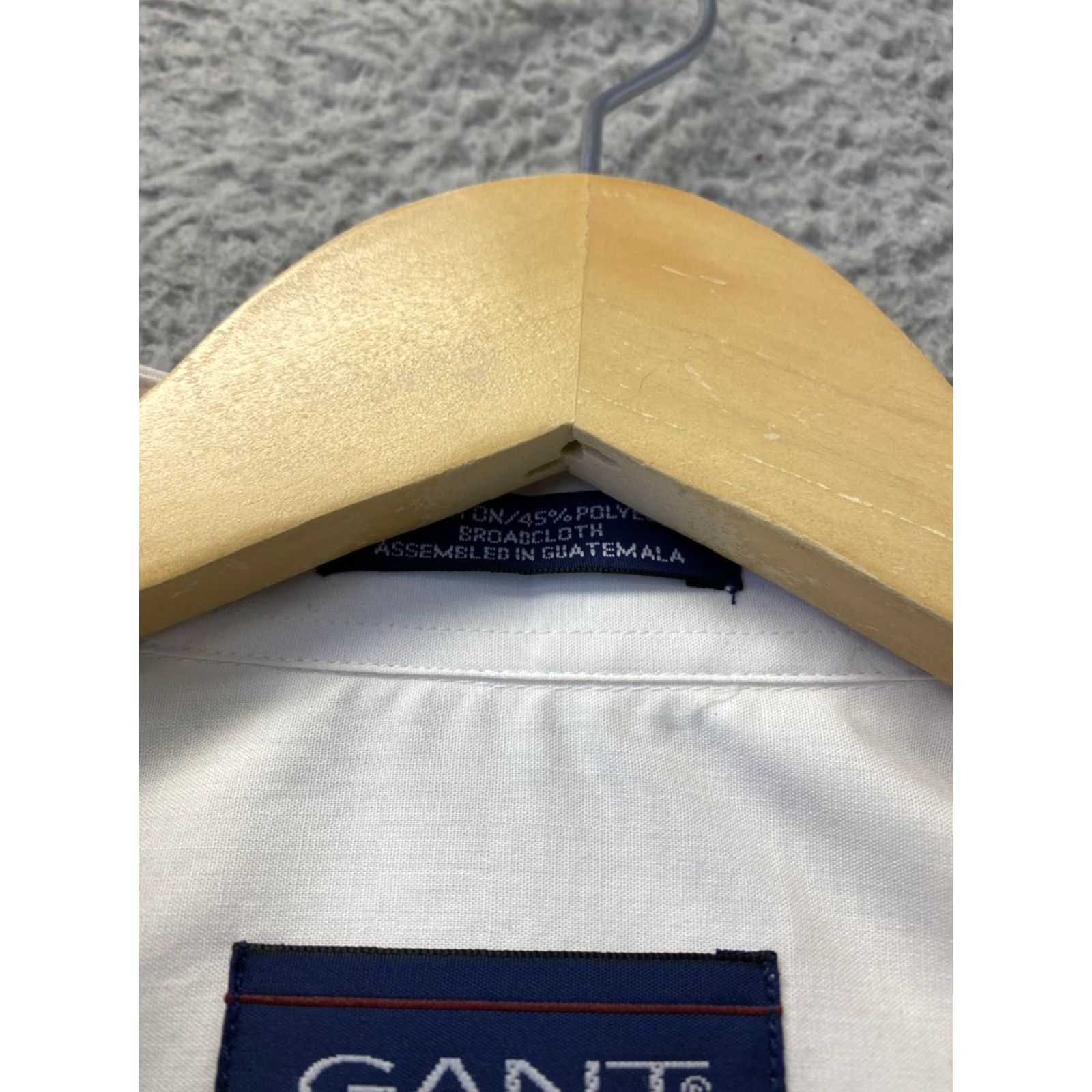 Gant GANT Button-Up Shirt Mens 17 34/35 White Cotton Polyester Button-Down Collared Long Sleeve Business Casual Travel Workwear Regular Vintage No Size US XL / EU 56 / 4 - 3 Thumbnail