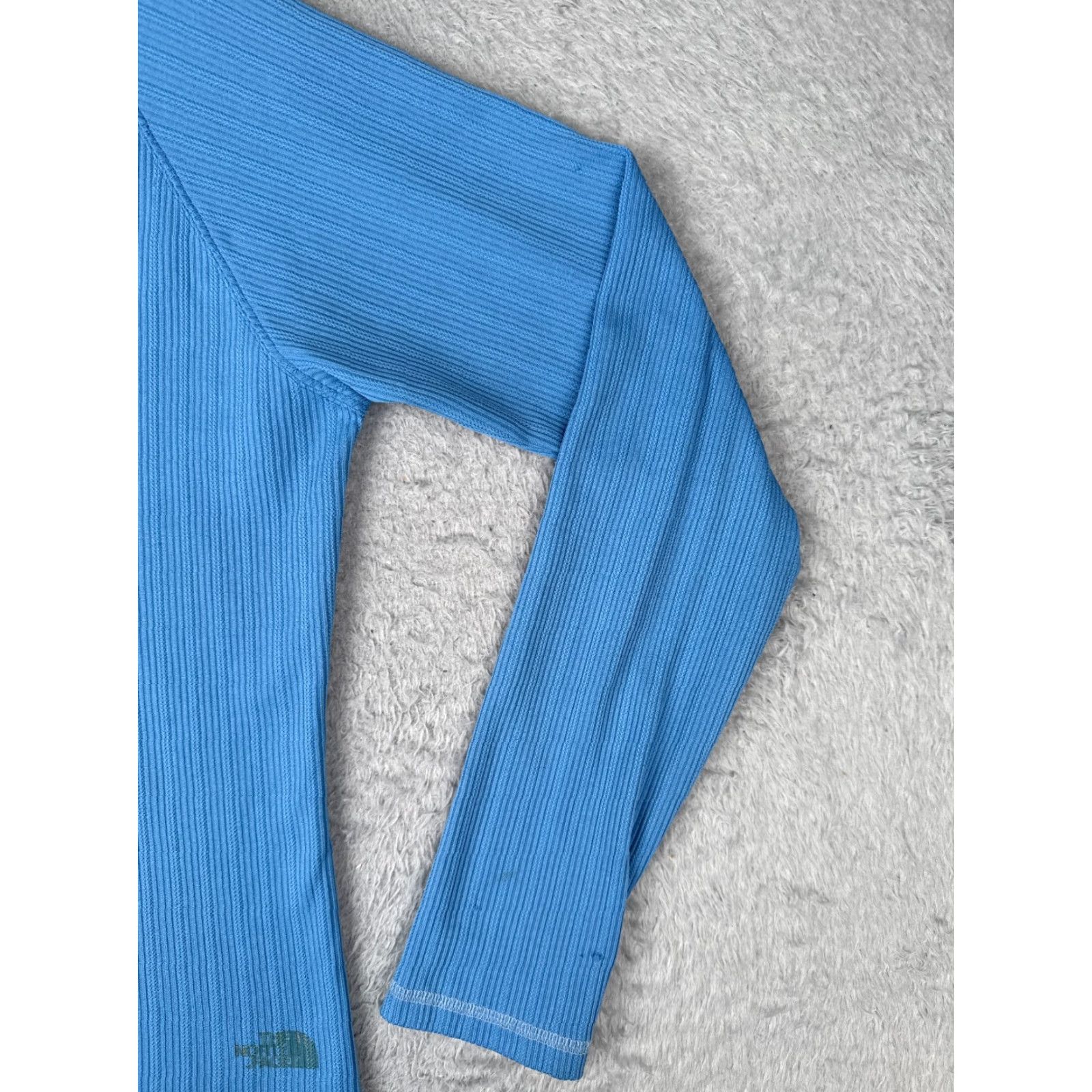 The North Face The North Face Shirt Women Large Blue Long Sleeve V-Neck Polyester Ribbed READ Size L / US 10 / IT 46 - 2 Thumbnail