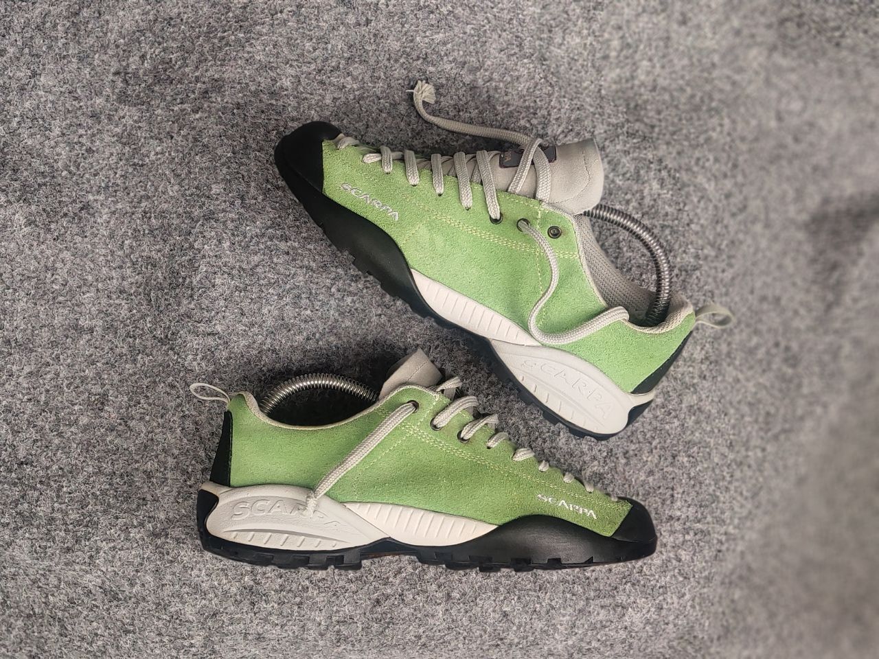 Vintage Scarpa Mojito Sneaker Green Lace Up Leather Walking Shoes Size US 6 / EU 39 - 1 Thumbnail