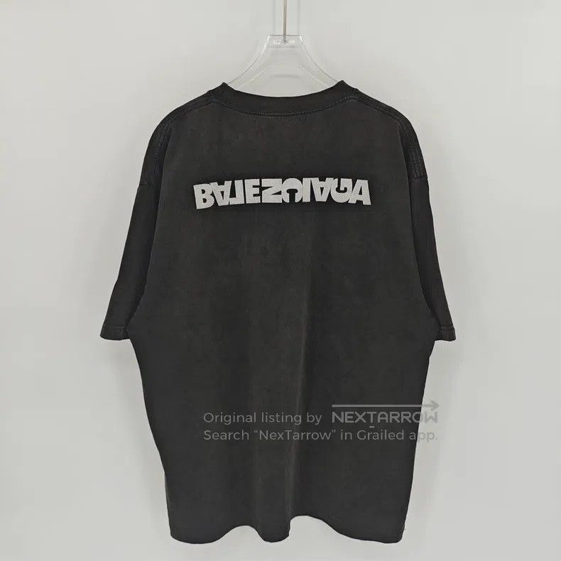 Balenciaga Balenciaga Distressed Washed Letter Reversed Round Neck Sh Size US S / EU 44-46 / 1 - 2 Thumbnail