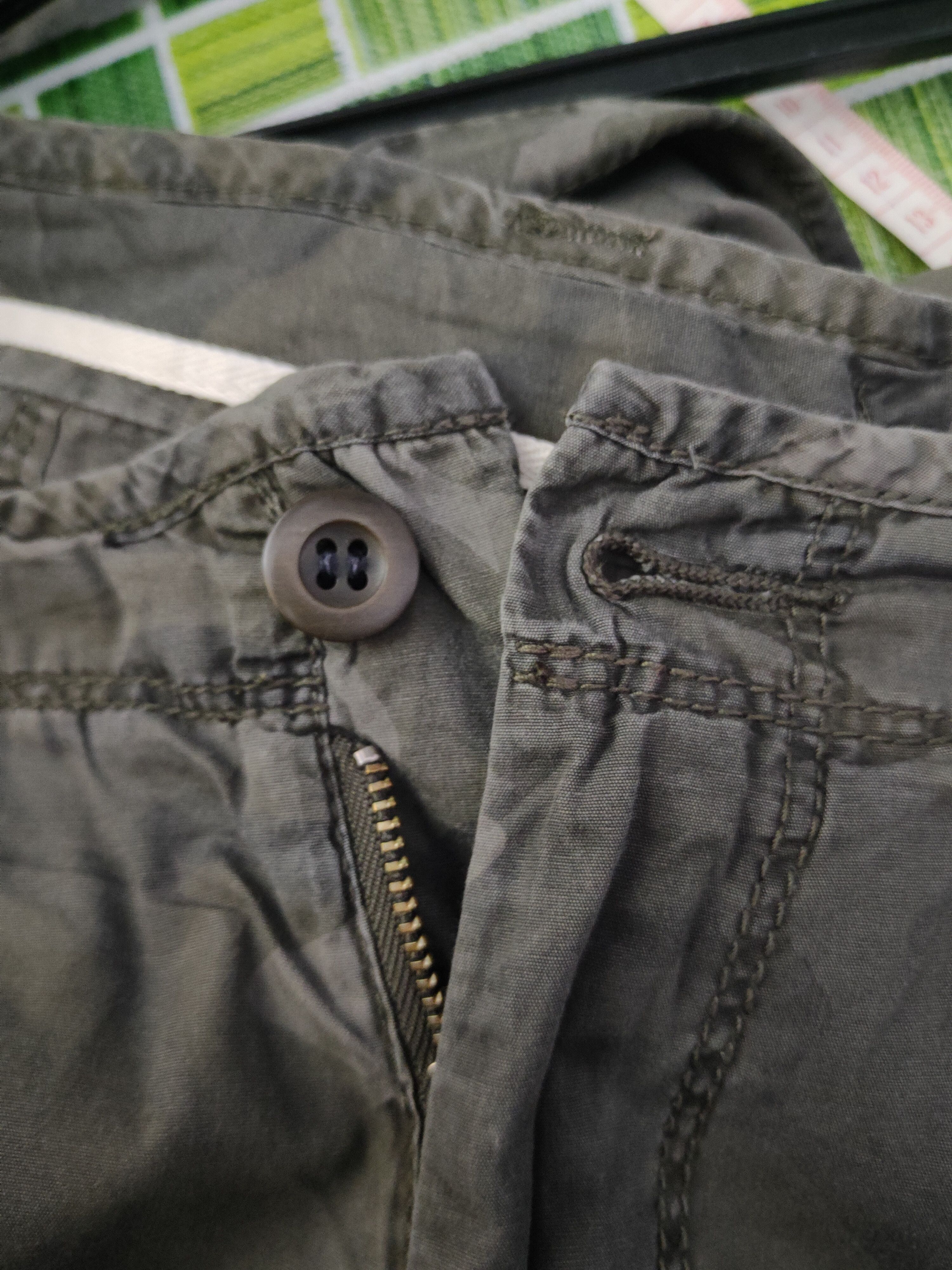 Japanese Brand DL Uniqlo Camouflage Multipocket Cargo Pants #2675 Size US 35 - 14 Thumbnail