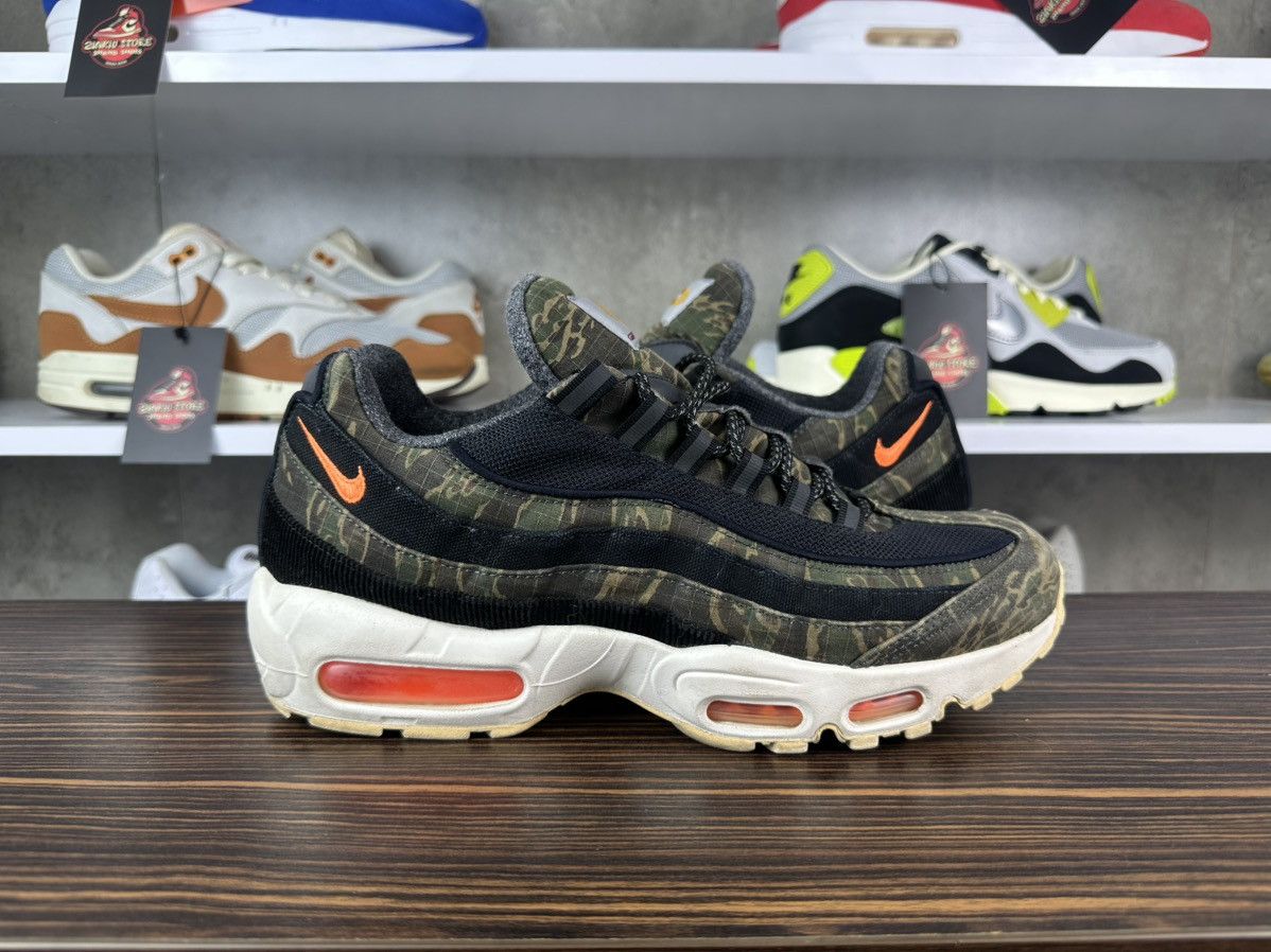 Carhartt Wip × Nike NIKE AIRMAX 95 X CARHARTT Size US 10 / EU 43 - 1 Thumbnail
