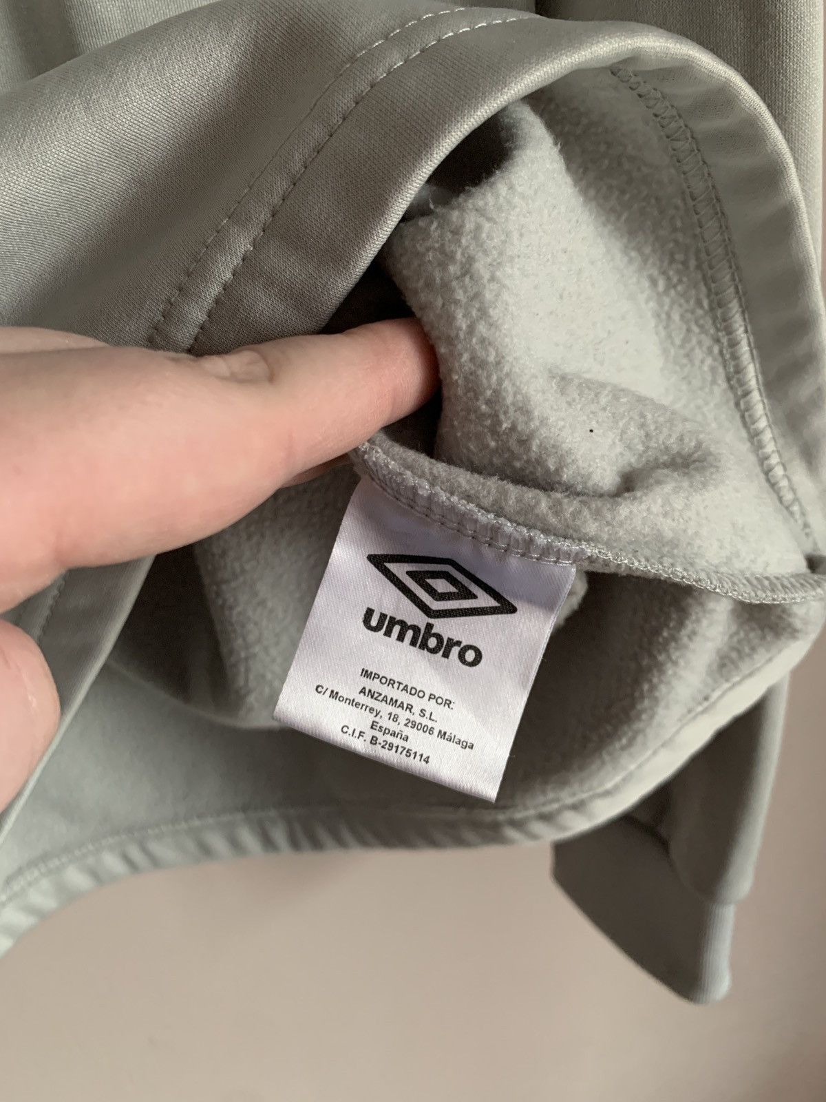 Umbro Mallorca Football Training Umbro Long Sleeve Shirt Soccer XL Size US XL / EU 56 / 4 - 9 Thumbnail