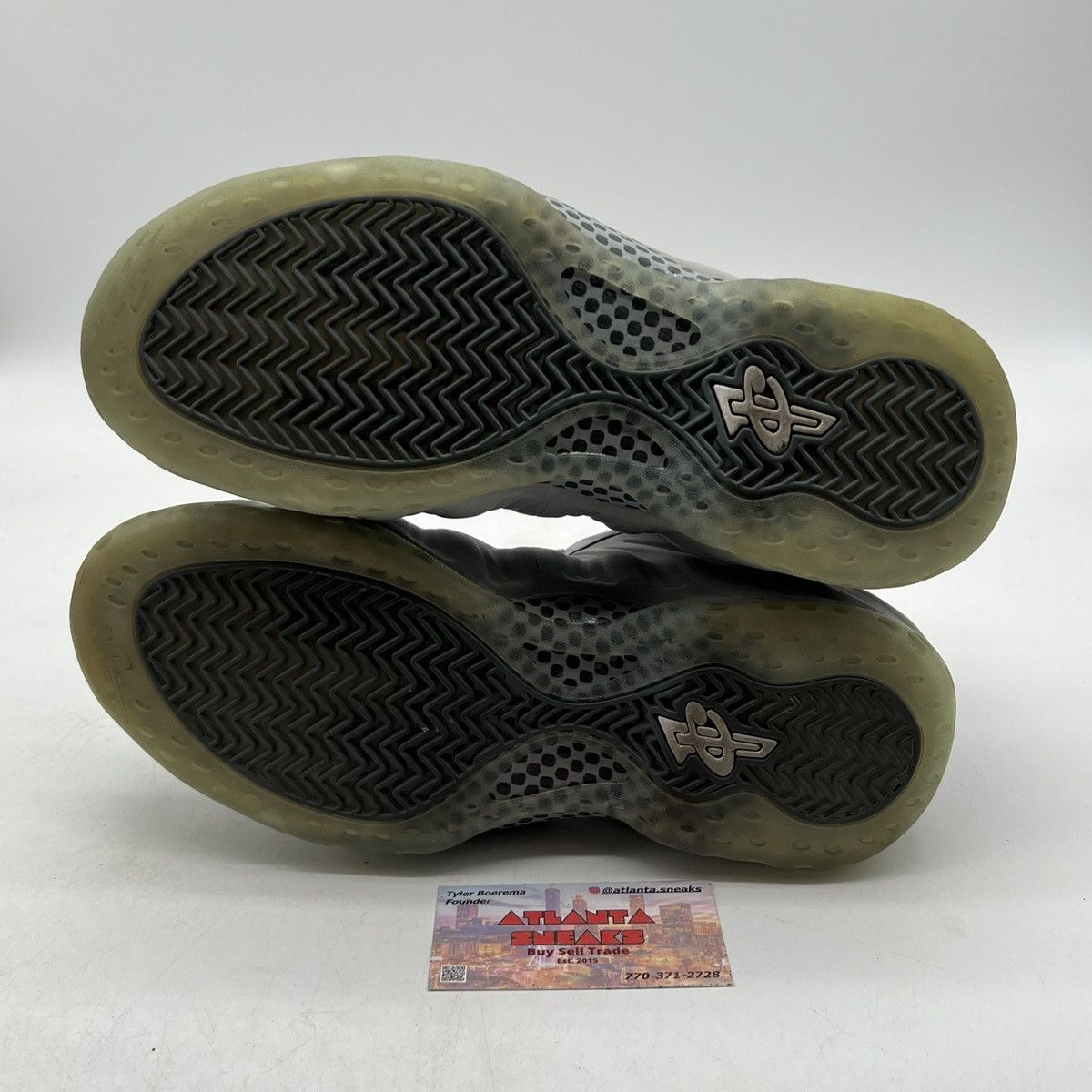 Nike Air Foamposite one wolf grey Size US 9.5 / EU 42-43 - 7 Thumbnail