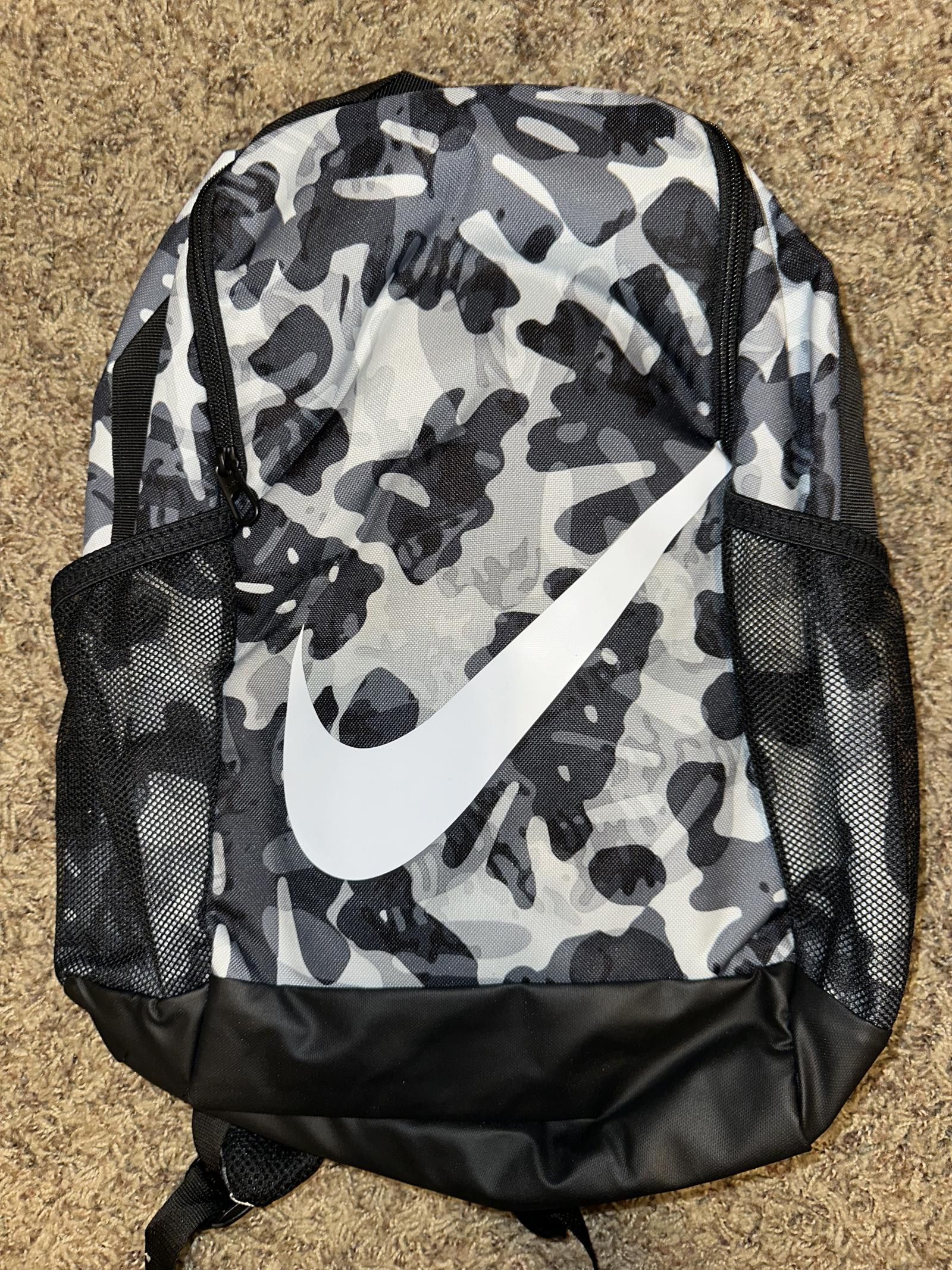 Nike Nike Backpack Printed Brasilia Black/White Size ONE SIZE - 2 Thumbnail