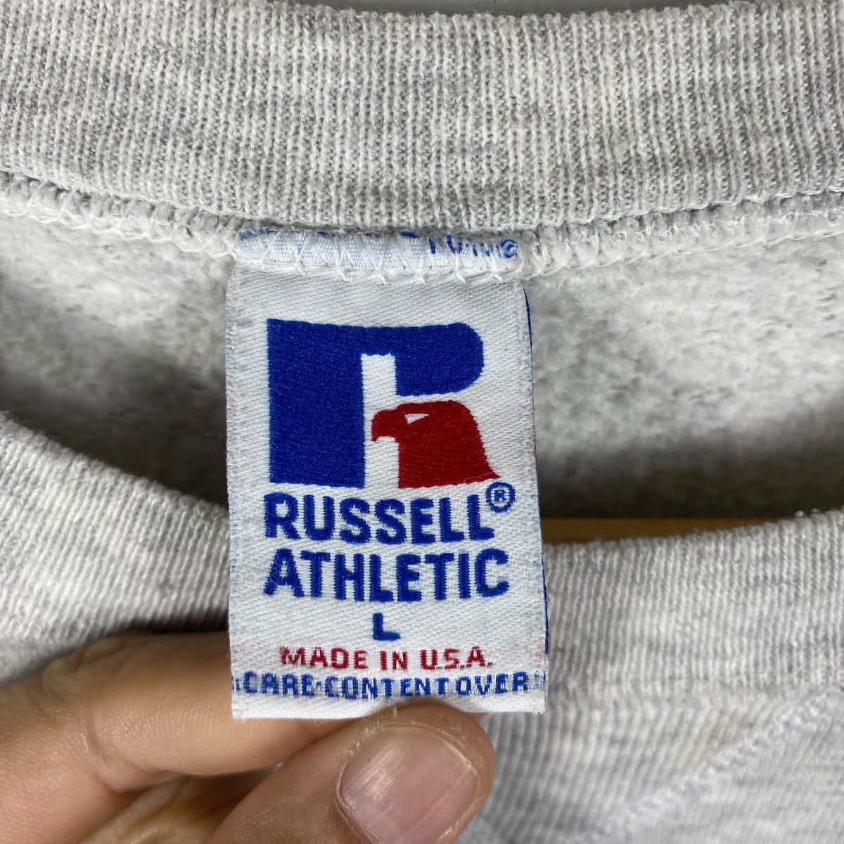 Russell Athletic Vintage 90's HAMPTON UNIVERSITY Graphic Crewneck Sweatshirt Size US L / EU 52-54 / 3 - 7 Thumbnail