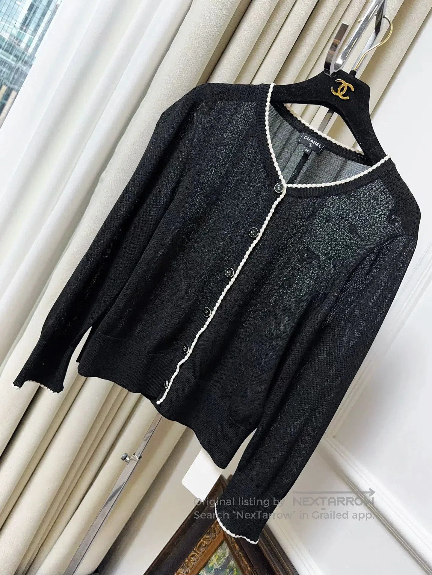 Chanel Chanel Black White Knit Cardigan Coat. Size US M / EU 48-50 / 2 - 1 Thumbnail