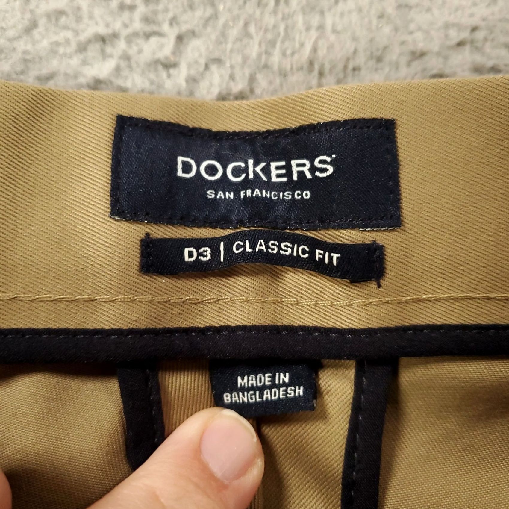 Dockers DOCKERS D3 Khaki Pants Mens Classic Flat Front 38x30 Beige NWT Signature Uniform Slim Straight Wear-Resistant Pockets Size US 38 / EU 54 - 7 Thumbnail