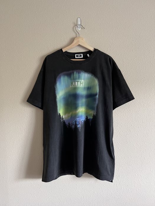 Kith Kith Vintage Tee Aurora Box Logo in Black | Grailed