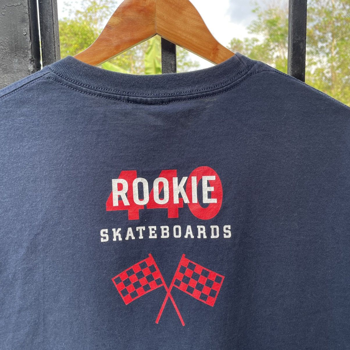 Welcome Skateboards 🔥Vintage 90s Rookie Skateboard USA Made Graphic Tee Size US M / EU 48-50 / 2 - 4 Thumbnail
