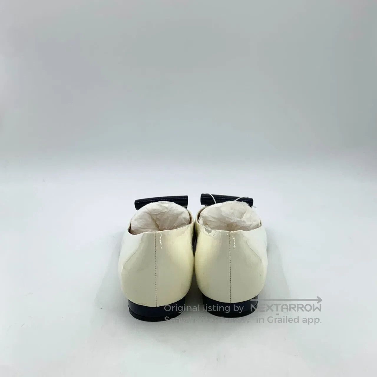 Salvatore Ferragamo Salvatore Ferragamo Off-white metal buckle patent leather Size US 6.5 / IT 36.5 - 4 Thumbnail