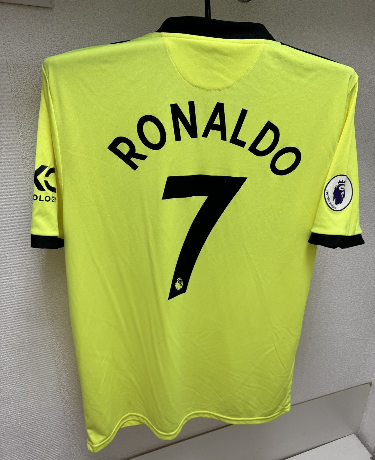 Adidas Ronaldo 7 adidas manchester united soccer jersey Xl Size US XL / EU 56 / 4 - 1 Thumbnail