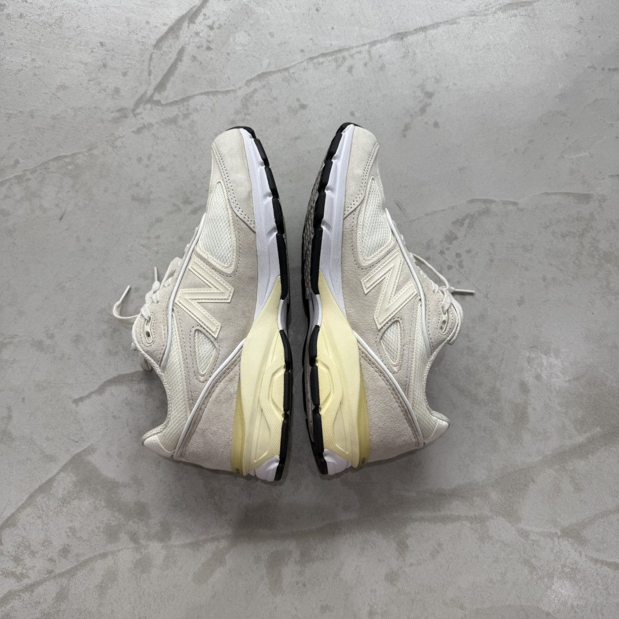 New Balance × Stussy Stussy x New Balance 990v4 Cream Size US 10.5 / EU 43-44 - 4 Thumbnail