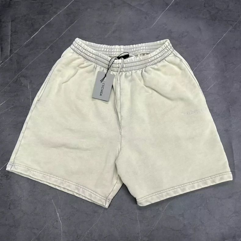 Balenciaga Balenciaga Distressed Beige Logo Shorts Size US 34 / EU 50 - 1 Thumbnail