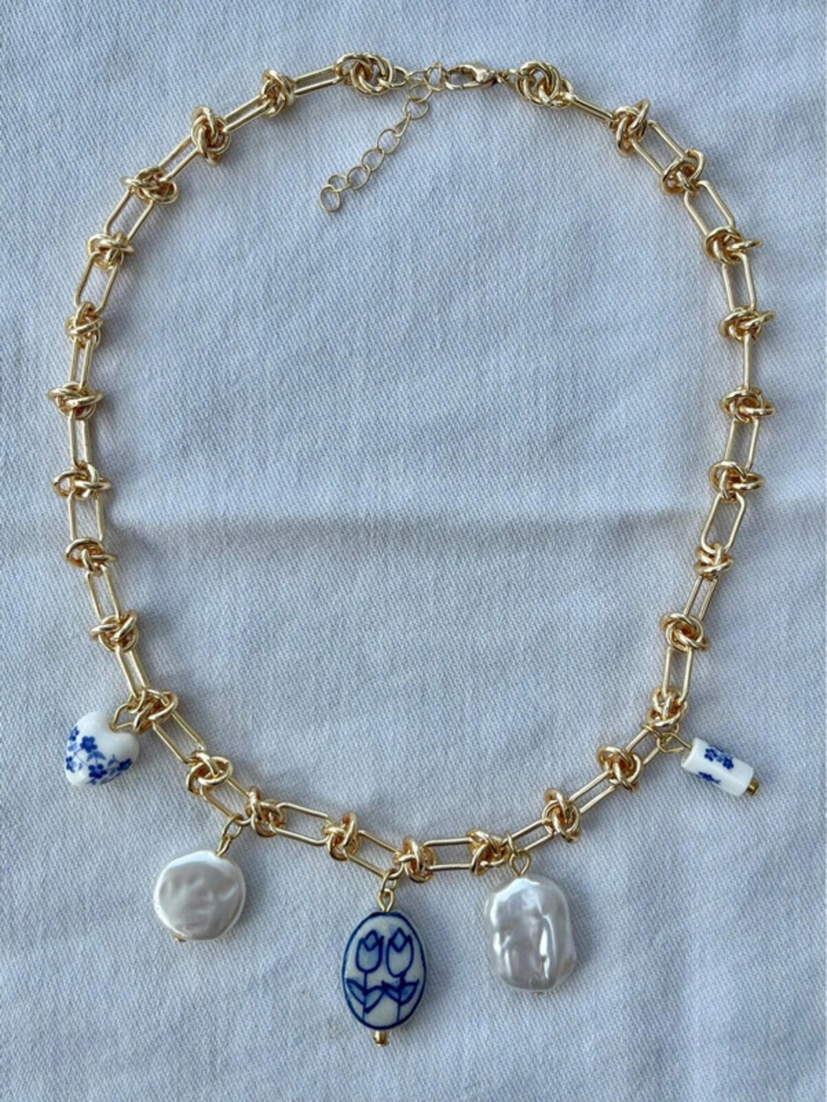 Other Gold plated blue white floral pearl porcelain charm necklace Size ONE SIZE - 3 Thumbnail