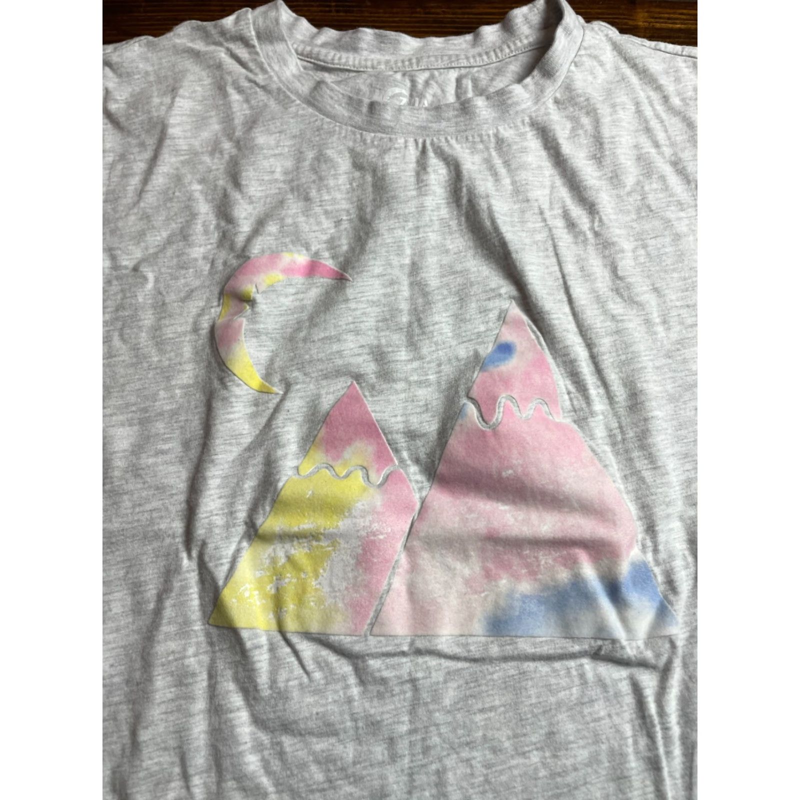 Vintage **ZYIA Active Gray Women's Size Small Mountain Print T-Shirt** User: ZYIA Active Gray Women's Size Small Mountain Print T-Shirt Size S / US 4 / IT 40 - 3 Thumbnail