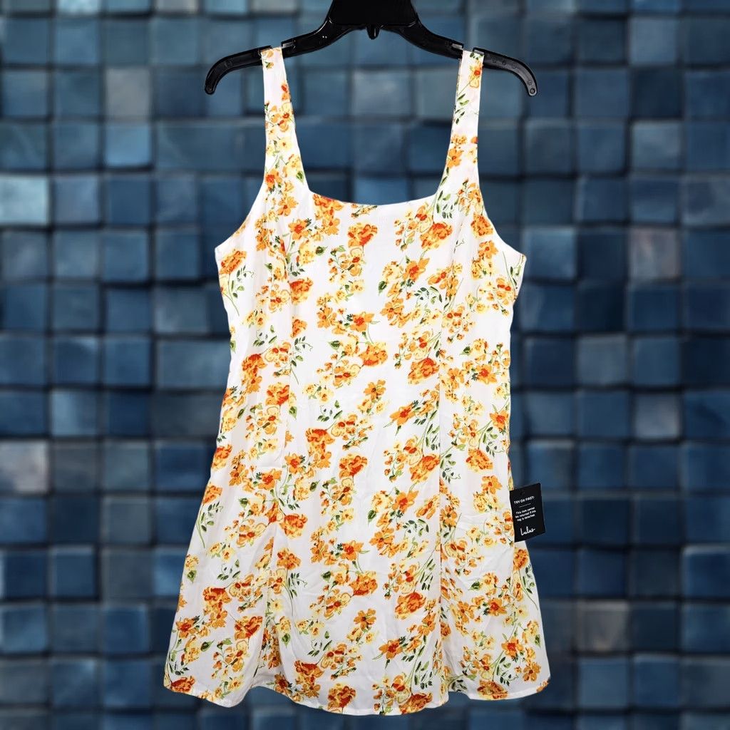 Lulus Lulus Day Date White and Orange Square Neck Mini Dress L Womens Small? Size L / US 10 / IT 46 - 1 Thumbnail
