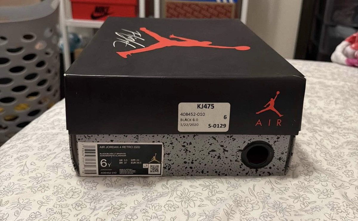 Nike black cat jordan 4 Size US 6 / EU 39 - 7 Thumbnail