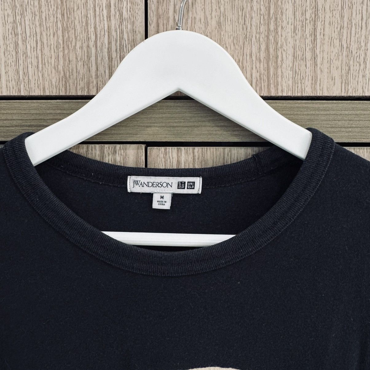 JW Anderson × Uniqlo JwAnderson x Uniqlo Tee Size US M / EU 48-50 / 2 - 4 Thumbnail