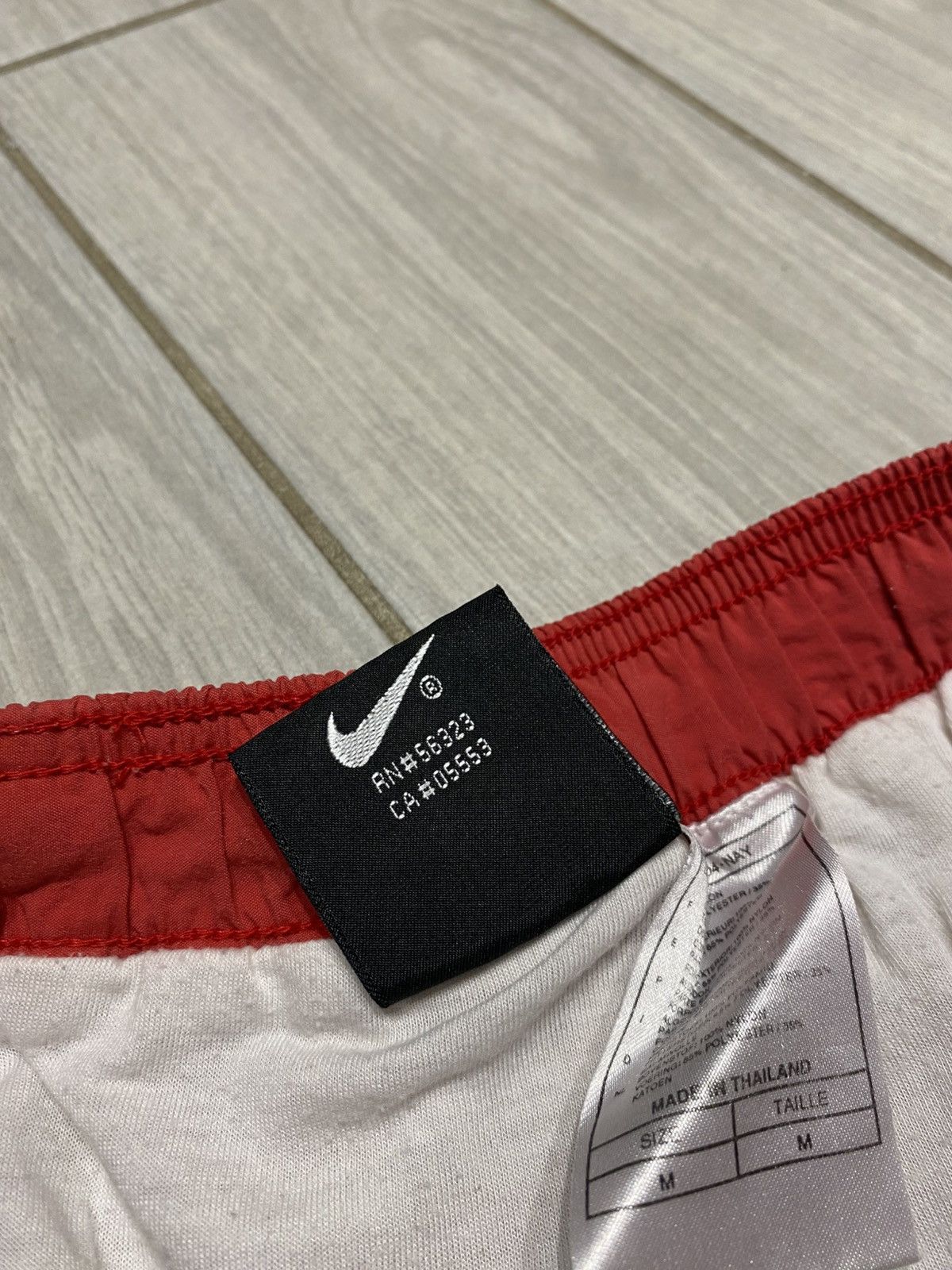 Nike Genuine Vintage Nike Arsenal M / 94/95/96 White Home Shorts Size US 32 / EU 48 - 7 Thumbnail