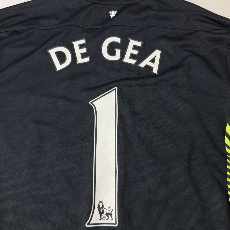 Nike Manchester United 2011-2012 Away 3rd Shirt DE GEA 1 Size US M / EU 48-50 / 2 - 3 Thumbnail