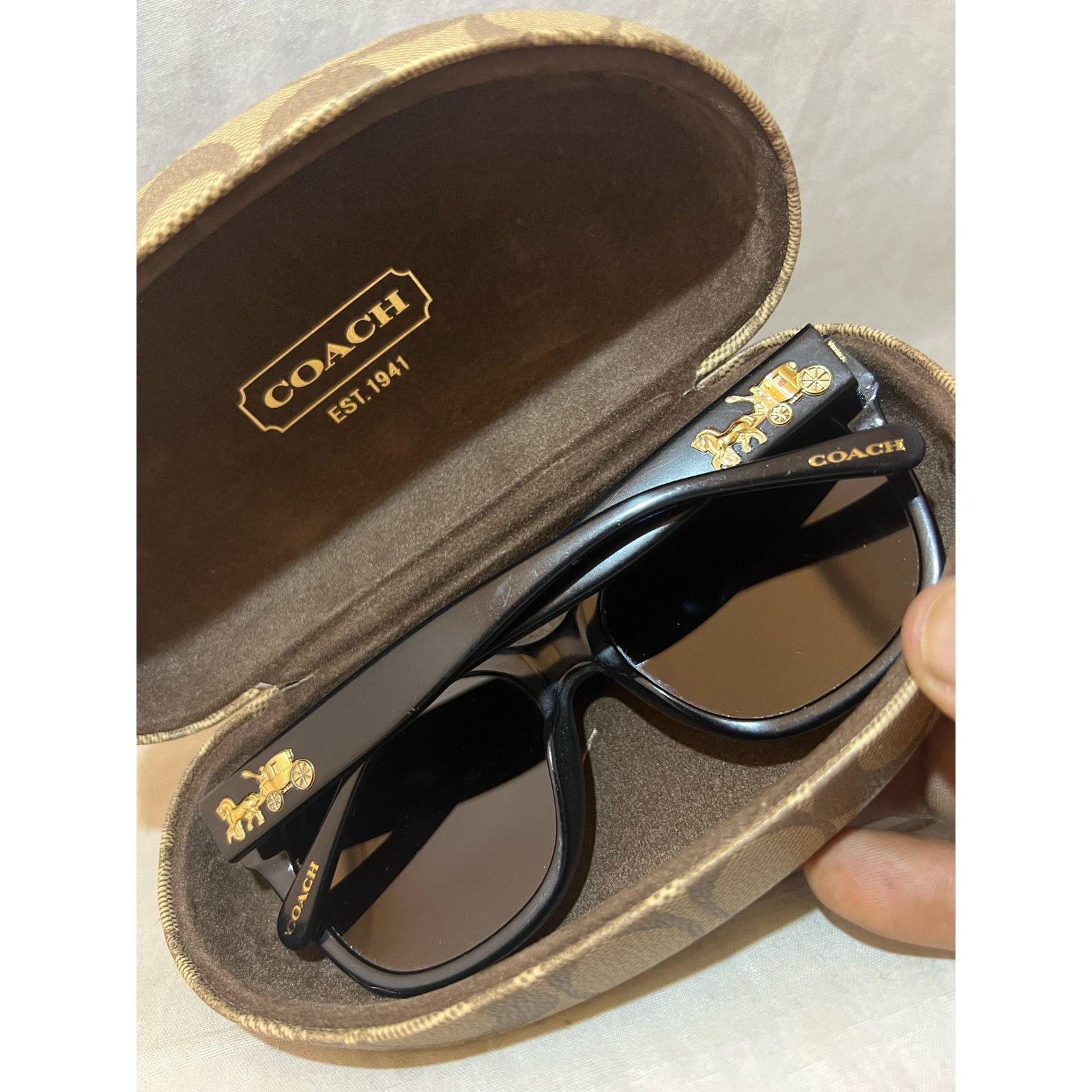 Coach Coach HC 8264 L1083 5002T3 Black Gold Cat Eye Frames Size ONE SIZE - 6 Thumbnail