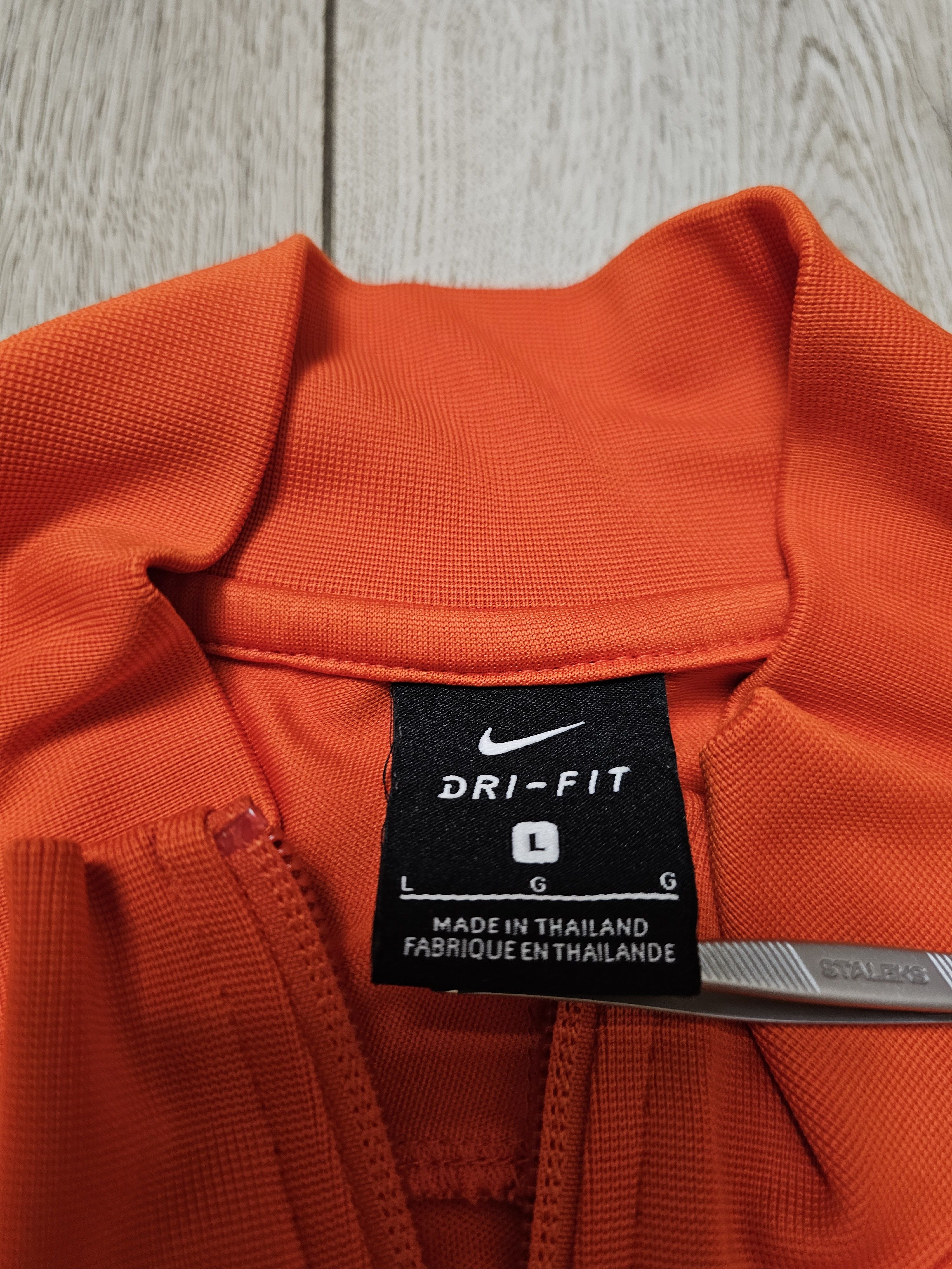 Nike SHAKHTAR DONETSK 2020 TRAINING FOOTBALL JACKET SOCCER JACKET Size US L / EU 52-54 / 3 - 7 Thumbnail
