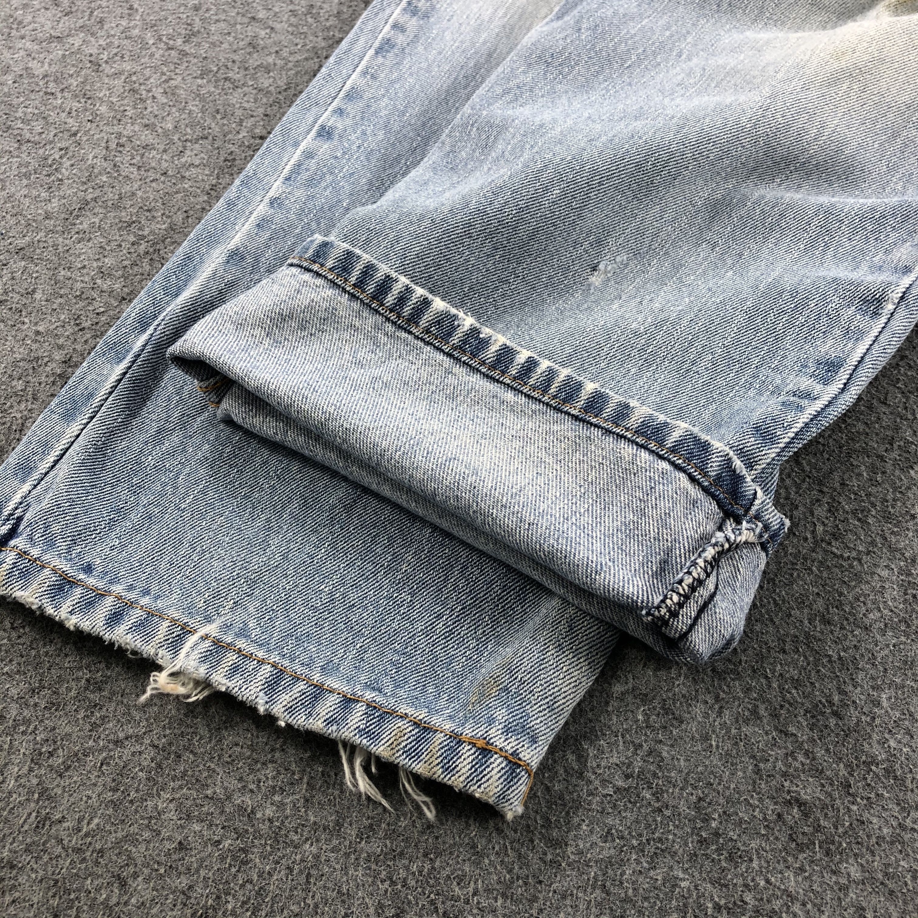 Levi's × Vintage Vintage Light Wash Levis 550 Jeans-JM1715 Size US 32 / EU 48 - 7 Thumbnail