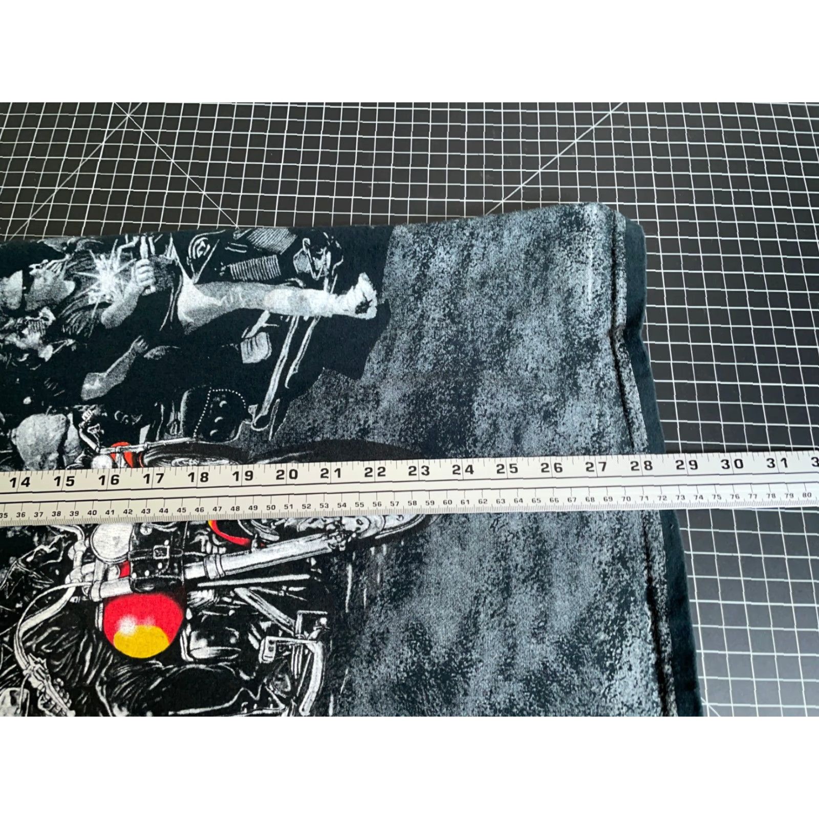Anvil VINTAGE Anvil T-Shirt Biker 2004 Biketoberfest All-Over Print Black Adult XL Mens Size US XL / EU 56 / 4 - 6 Thumbnail
