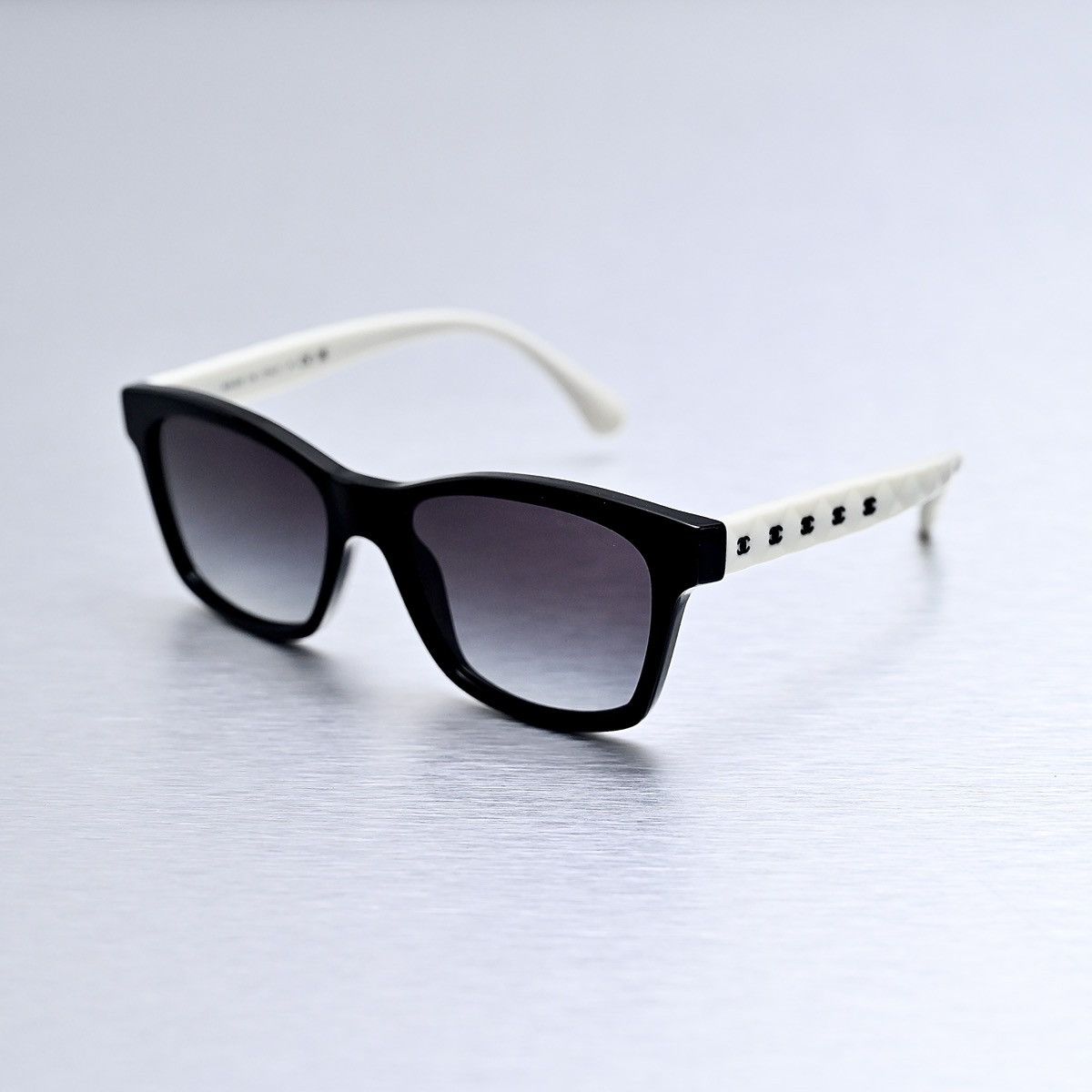 Chanel CHANEL 0CH5484 SUNGLASSES Size ONE SIZE - 1 Thumbnail