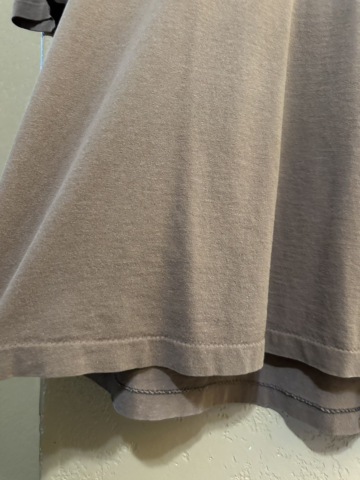 Vintage vintage 80s/90s brown single stitch blank tee large Size US L / EU 52-54 / 3 - 3 Thumbnail