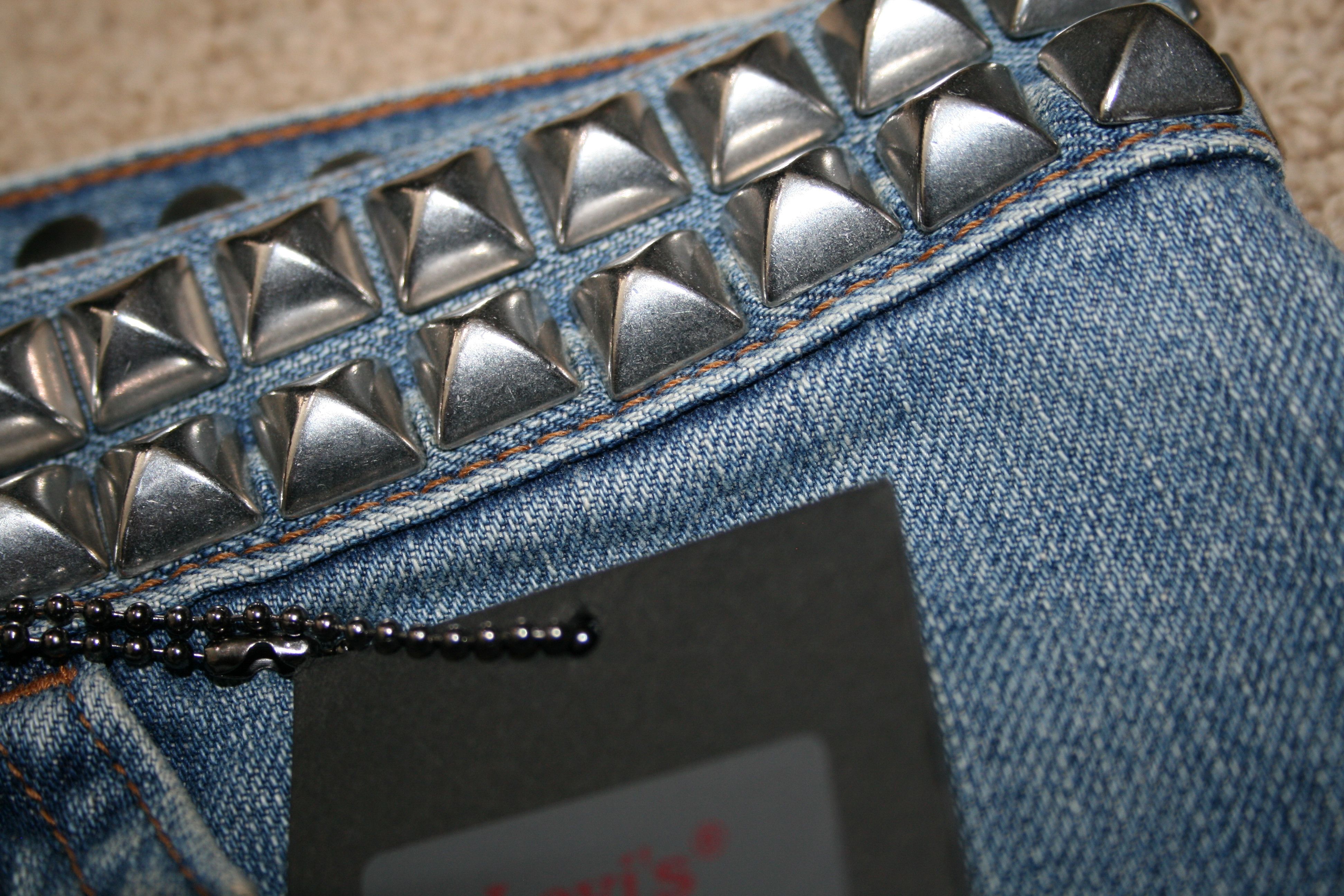Fragment Design × Levi's Studded Daisy Dukes Size 24" / US 00 / IT 34 - 8 Thumbnail