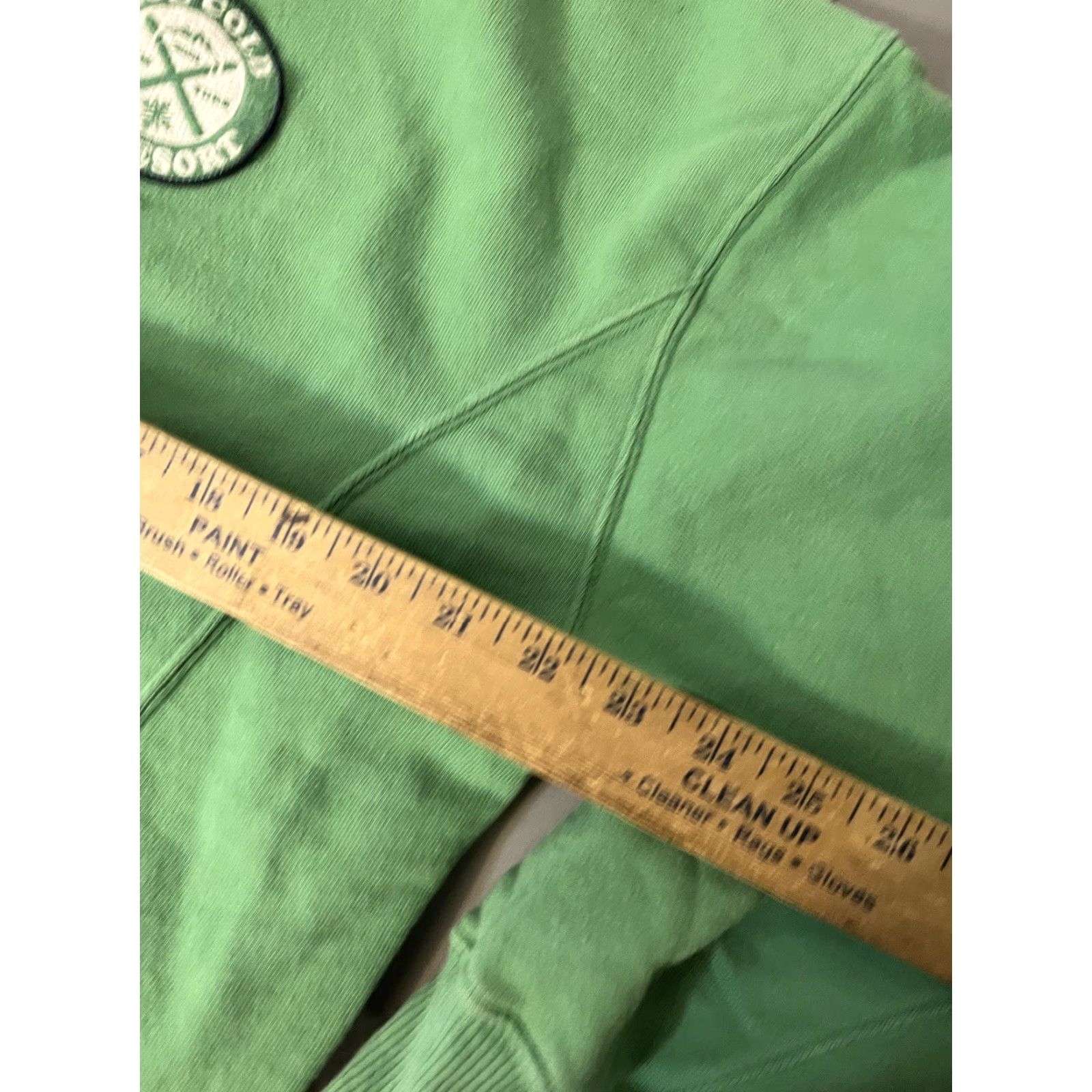 Vintage Aerie Sweatshirt Main: The Chill Green Ice Ski Resort Patches Womens XS Crew Neck Raglan Sleeve Size XS / US 0-2 / IT 36-38 - 5 Thumbnail