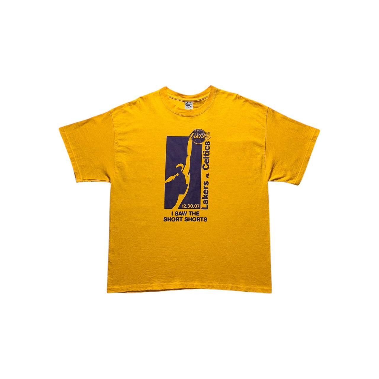 NBA × Vintage Y2K Los Angeles Lakers 2007 Celtics Short Shorts T-Shirt Size US XL / EU 56 / 4 - 1 Thumbnail