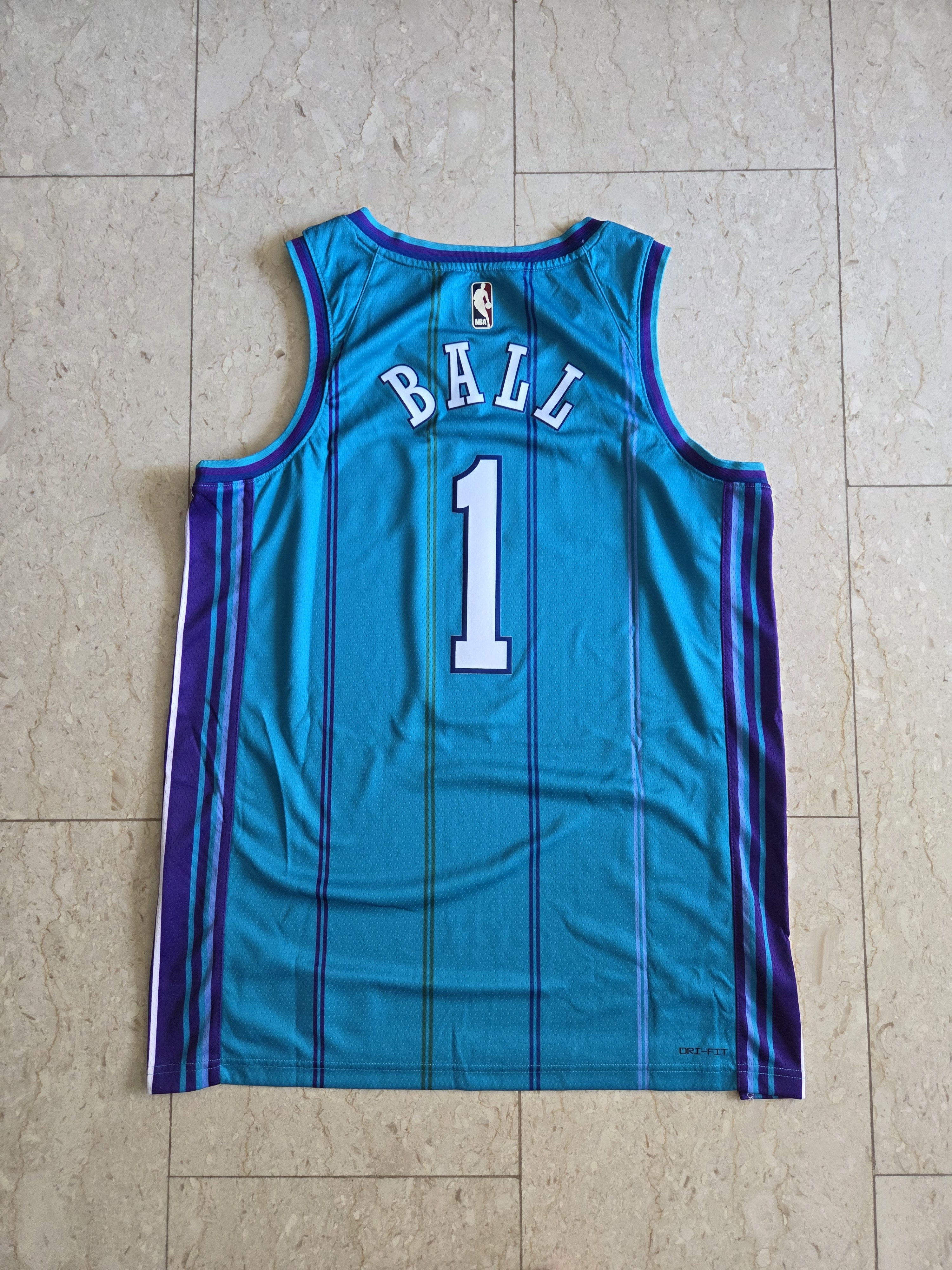 NBA Authentic Jordan Men's Hornets 2024 Classic Swingman Jersey Size US L / EU 52-54 / 3 - 2 Thumbnail