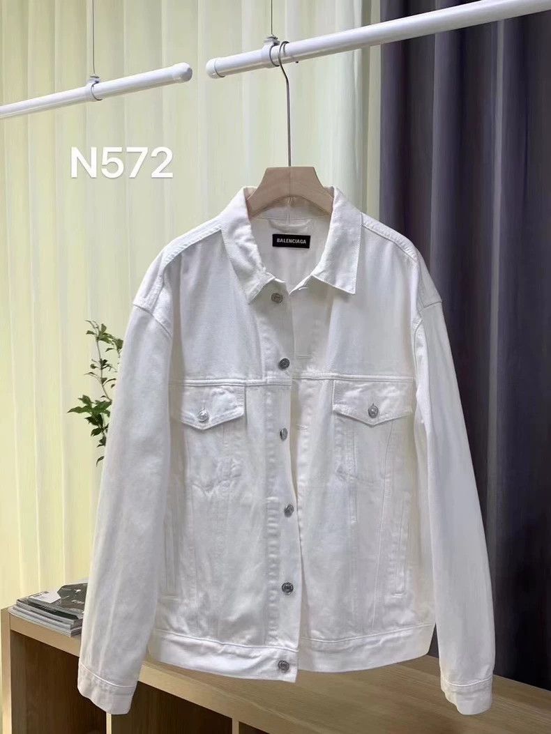 Balenciaga Balenciaga Back Logo Denim Jacket - dmc Size US XL / EU 56 / 4 - 1 Thumbnail