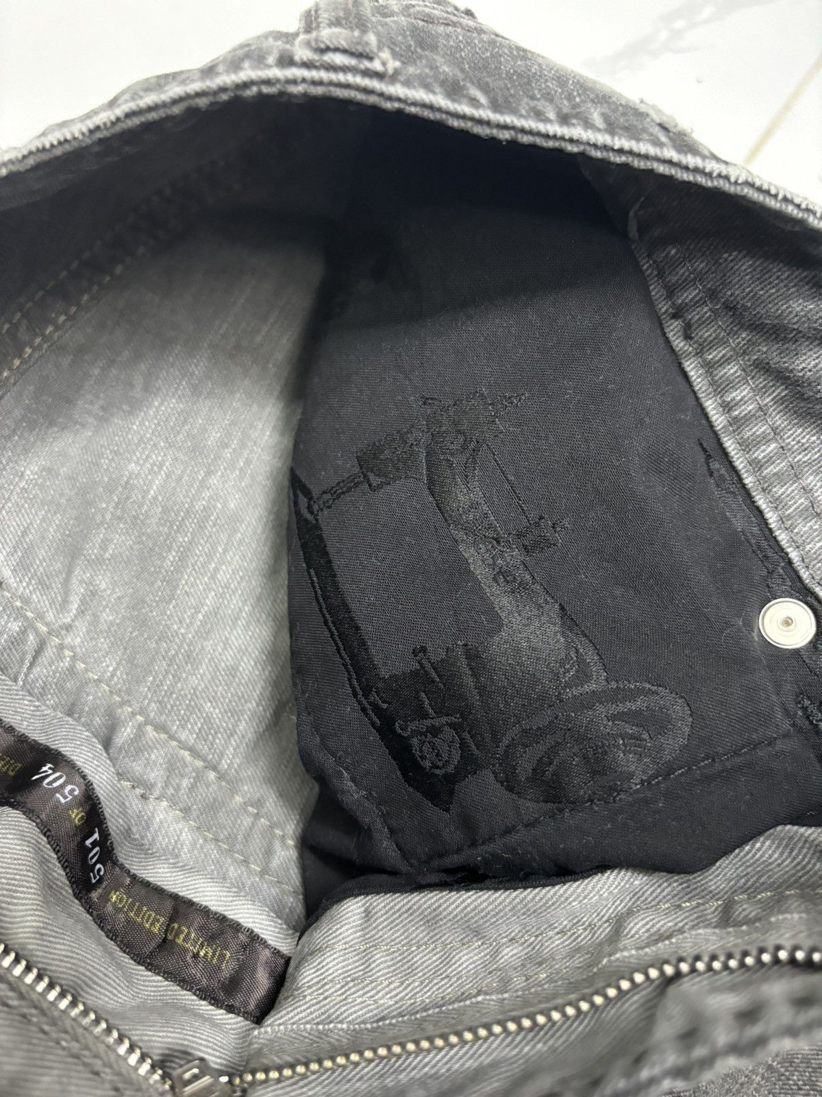 Diesel DIESEL DENIM GALLERY SMOKE BLACK DISTRESSED DENIM JEANS Size US 32 / EU 48 - 12 Thumbnail
