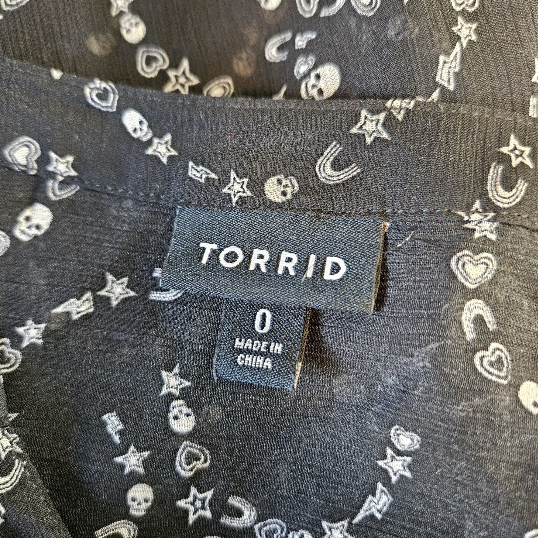 Torrid Torrid Blouse Shirt Long Sleeve Chiffon Black Sz L Womens Skull Charms of Luck Vintage No Size L / US 10 / IT 46 - 6 Thumbnail