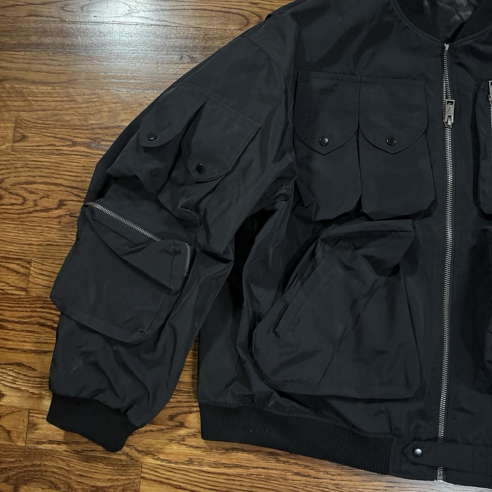 Valabasas Men’s Valabasas Black Cargo Pocket Bomber Jacket Size XL Size US XL / EU 56 / 4 - 2 Thumbnail