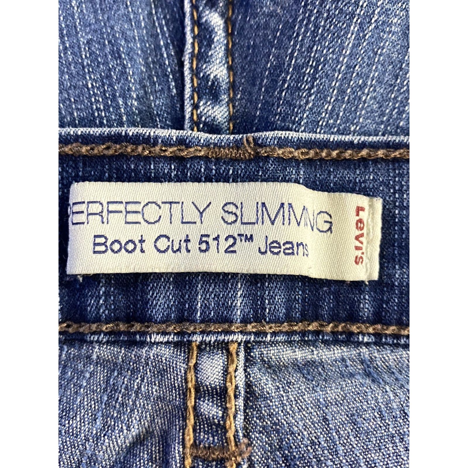 Levi's VINTAGE? No. Actually: Levi's 512 Slim Bootcut Jeans Women's High Rise sz 12 Short Blue Denim Slimming Stretch Regular Rise Jeans Size 34" / US 12 / IT 48 - 7 Thumbnail