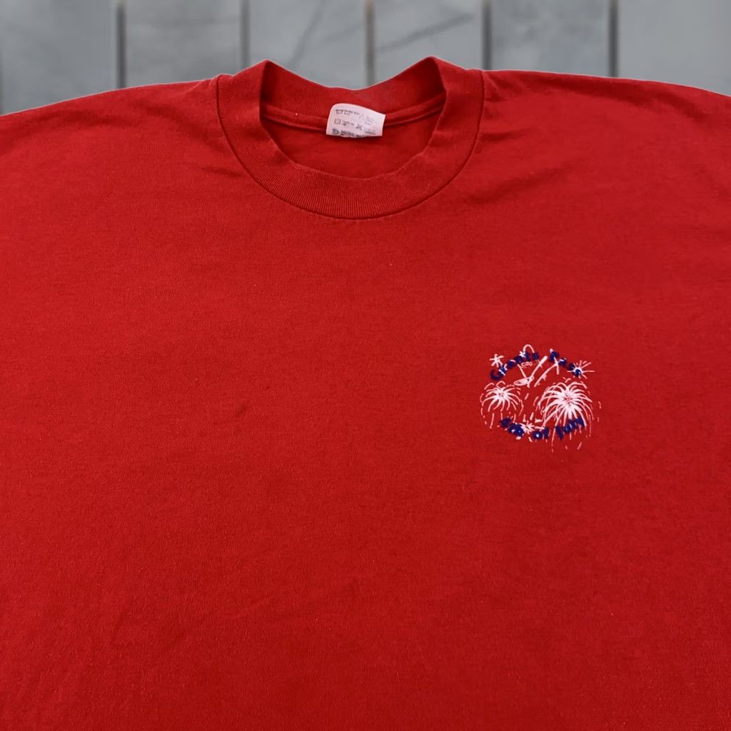 Vintage VINTAGE Star Spangled Spectacular Grants Pass Oregon Shirt Mens L Red 90s July 4th Graphic Print T-Shirt Size US L / EU 52-54 / 3 - 1 Thumbnail