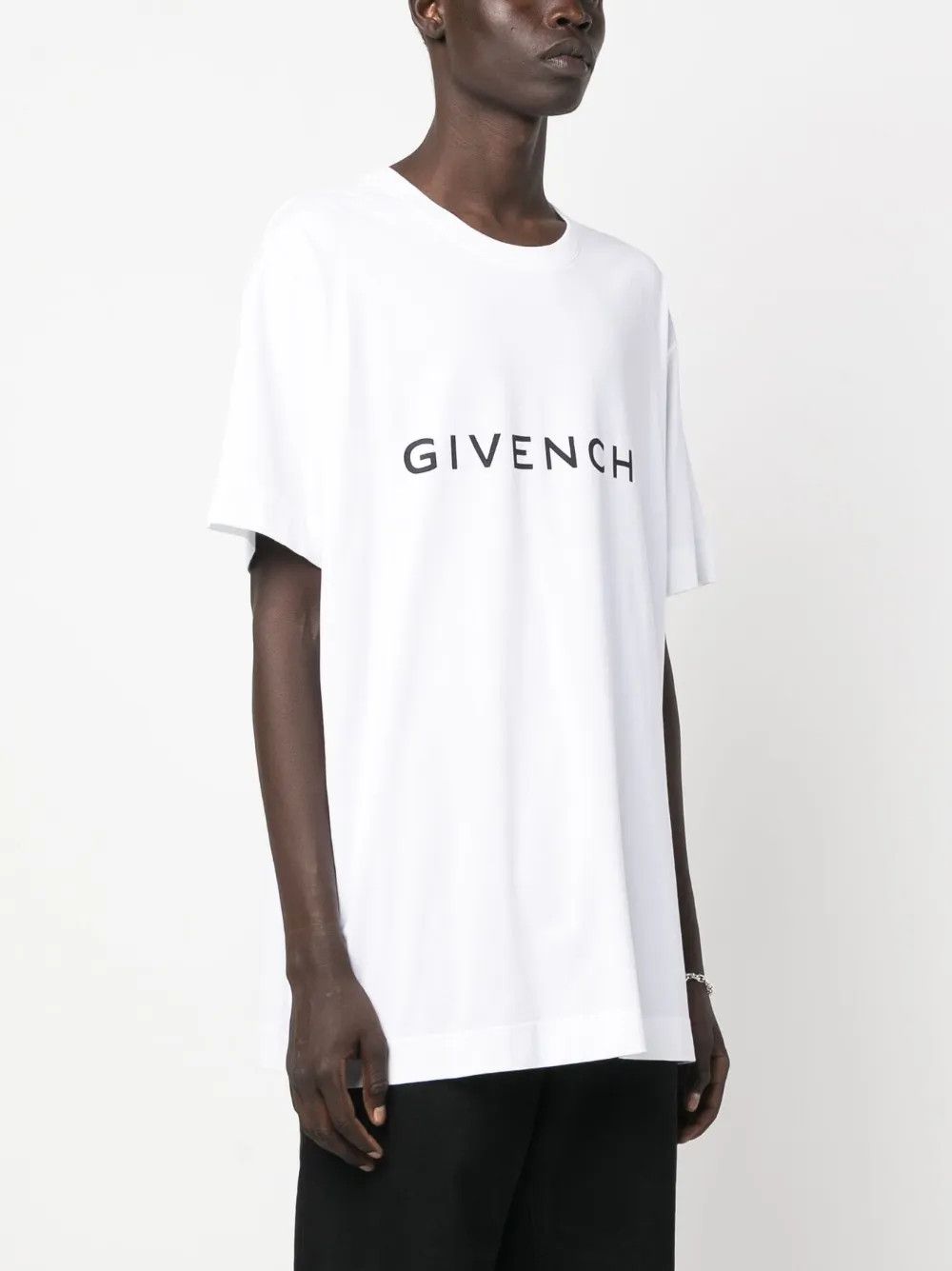 Givenchy o1w1db10325 Oversized Fit T-Shirt in White Size US XL / EU 56 / 4 - 3 Thumbnail